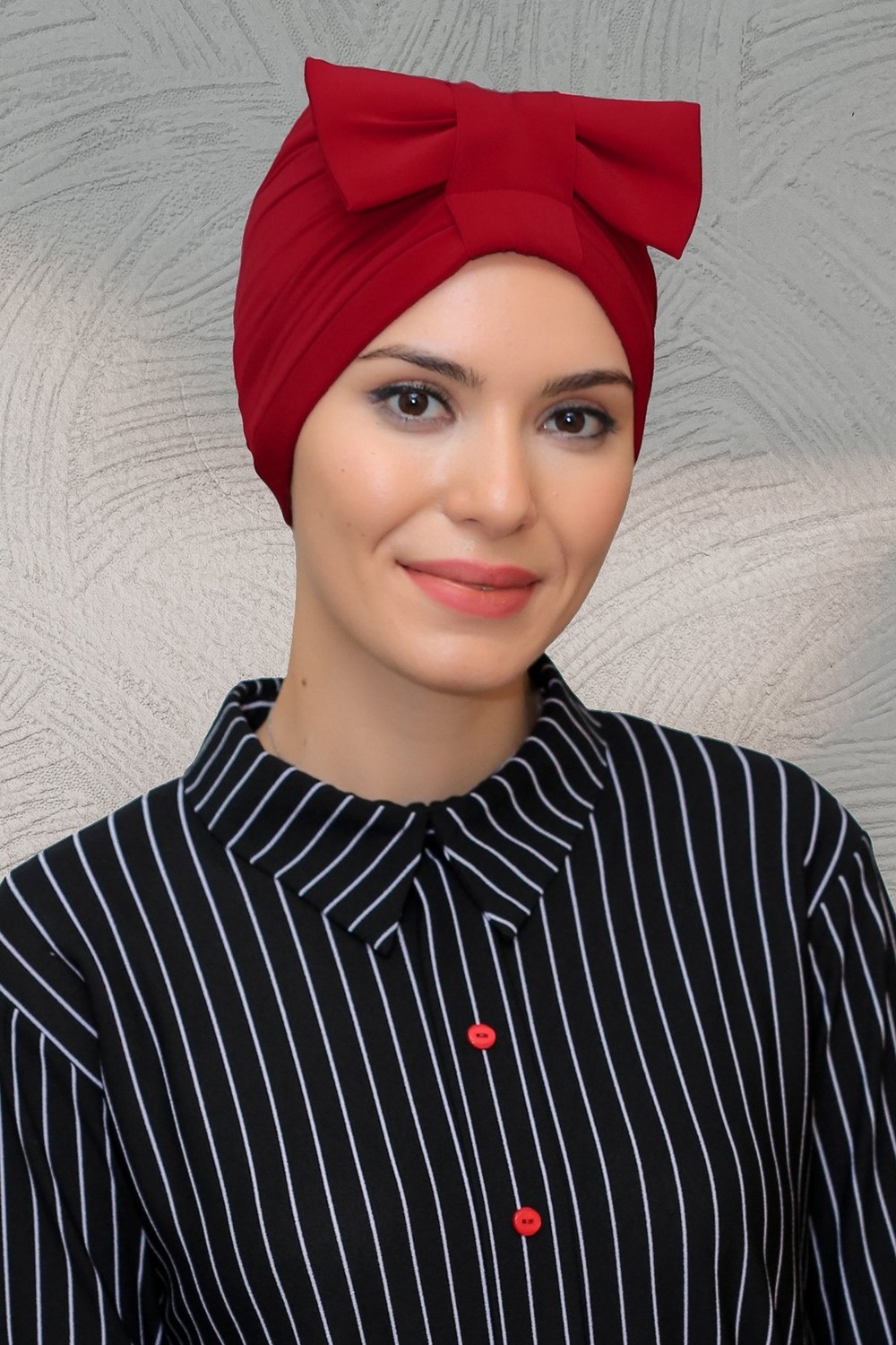 Hürrem Bone Bordo Pratik Hazır Geçmeli Tesettür Bone Sandy Kumaş Fiyonklu Büzgülü 7010_16 görsel 7