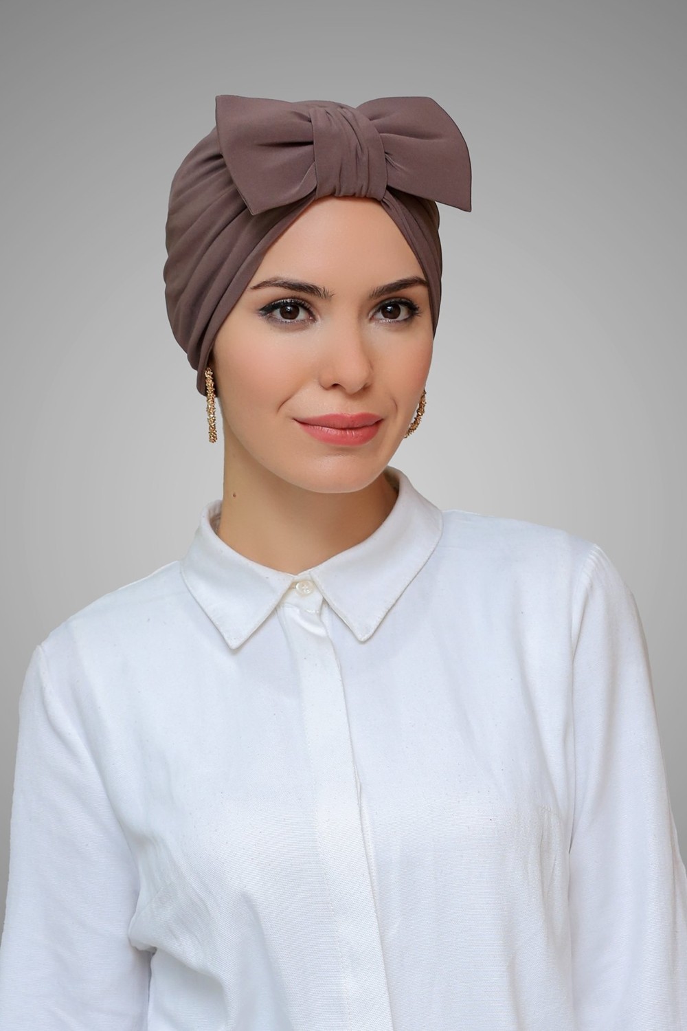 Hürrem Bone Mürdüm Pratik Hazır Geçmeli Tesettür Bone Sandy Kumaş Fiyonklu Büzgülü 7006_07 görsel 2
