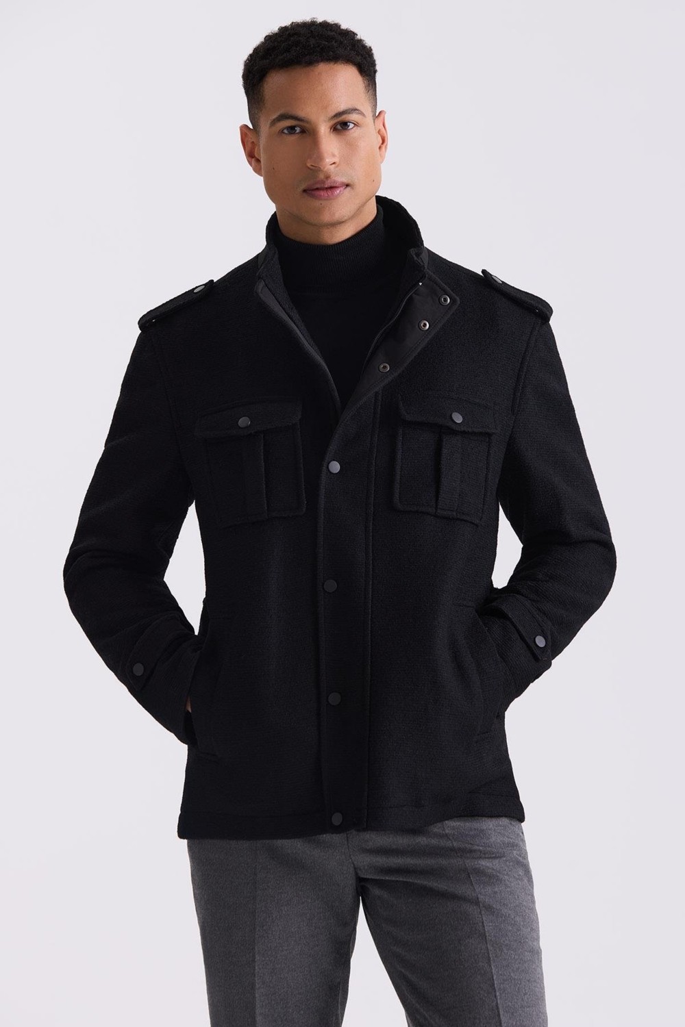Jakamen Lacivert Slim Fit Hakim Yaka Apoletli Desenli Spor Kaşe Kaban