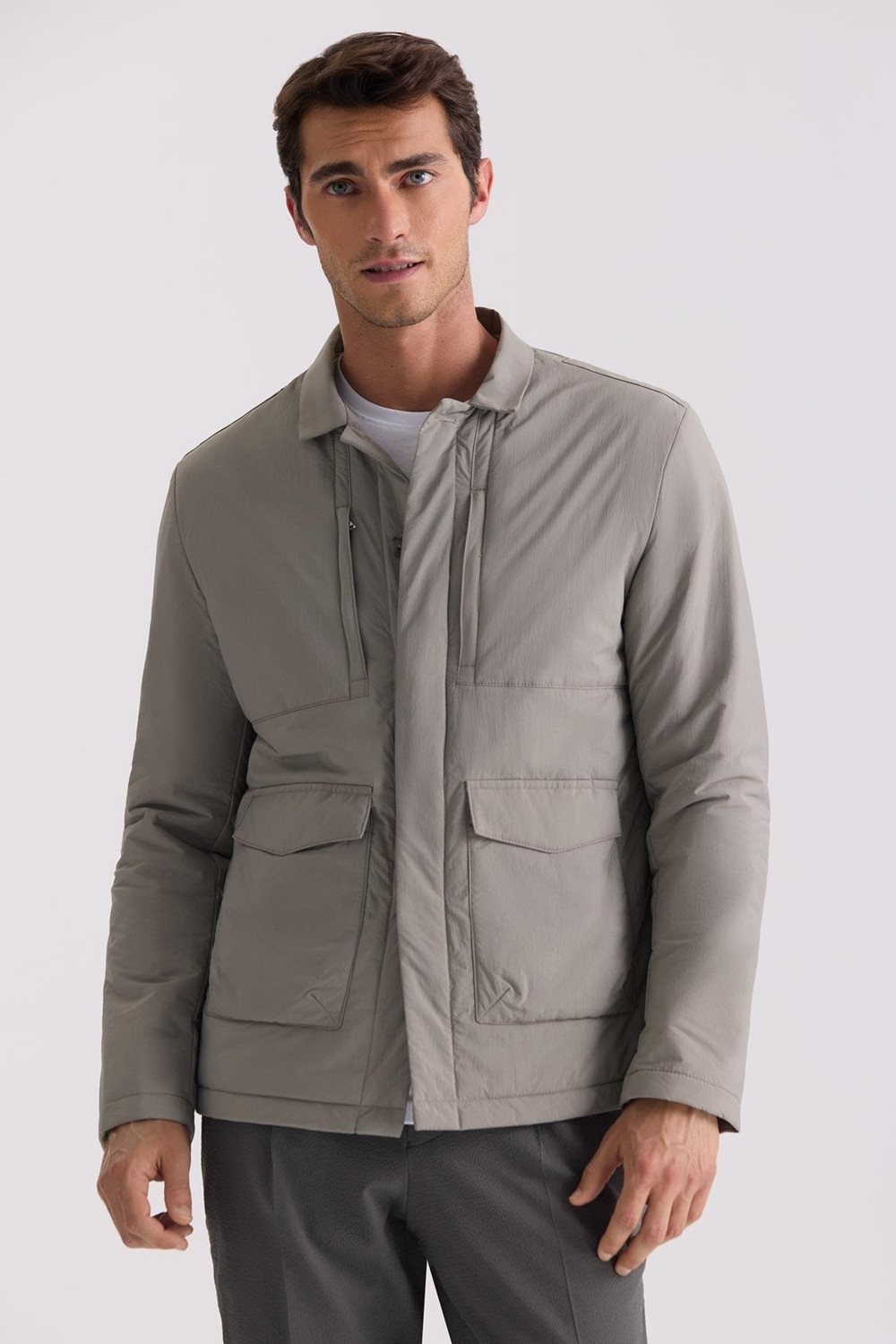 Jakamen Siyah Comfort Fit Gömlek Yaka Mevsimlik Mont