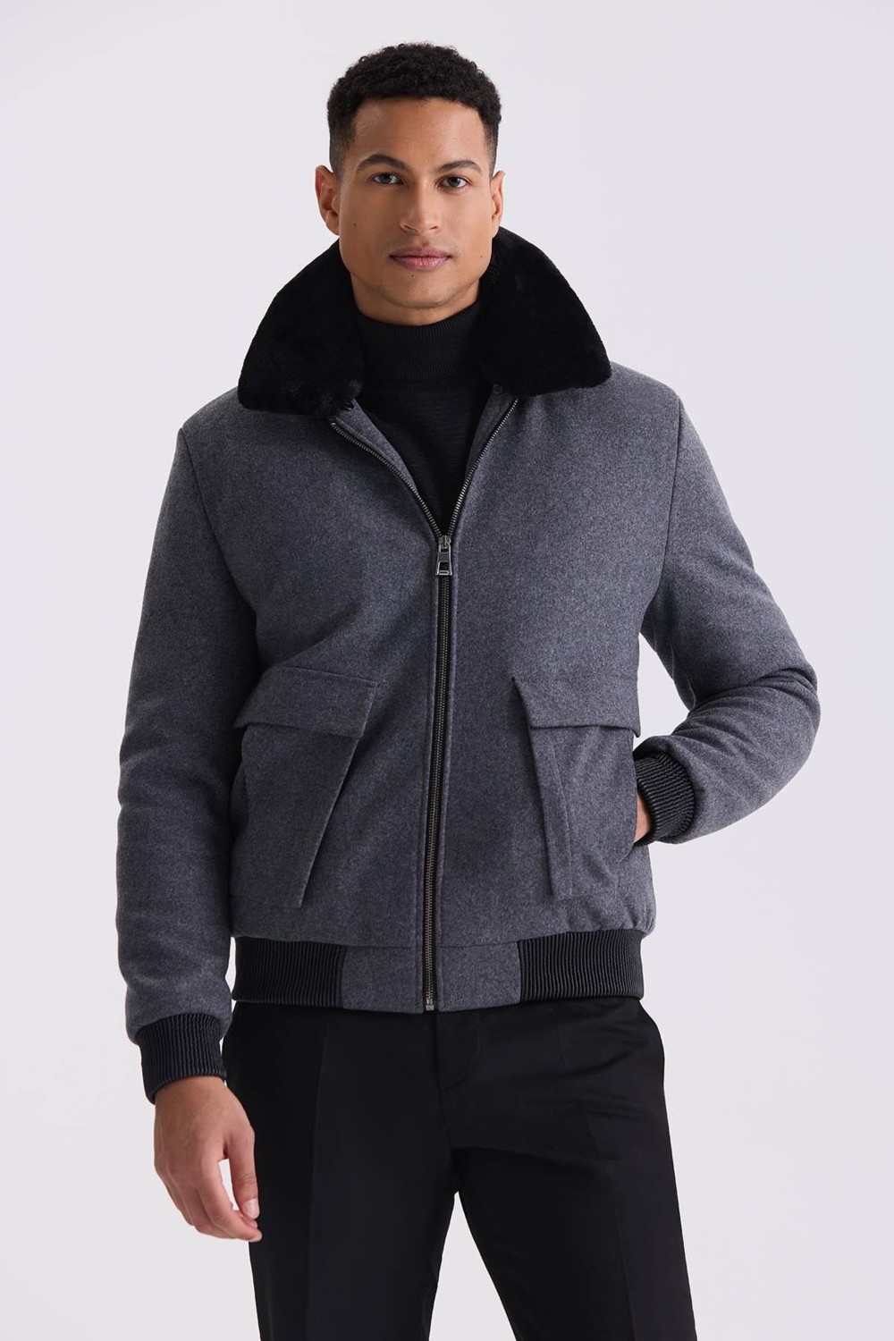 Jakamen Gri Regular Fit Yaka Kürklü Kışlık Şişme Mont