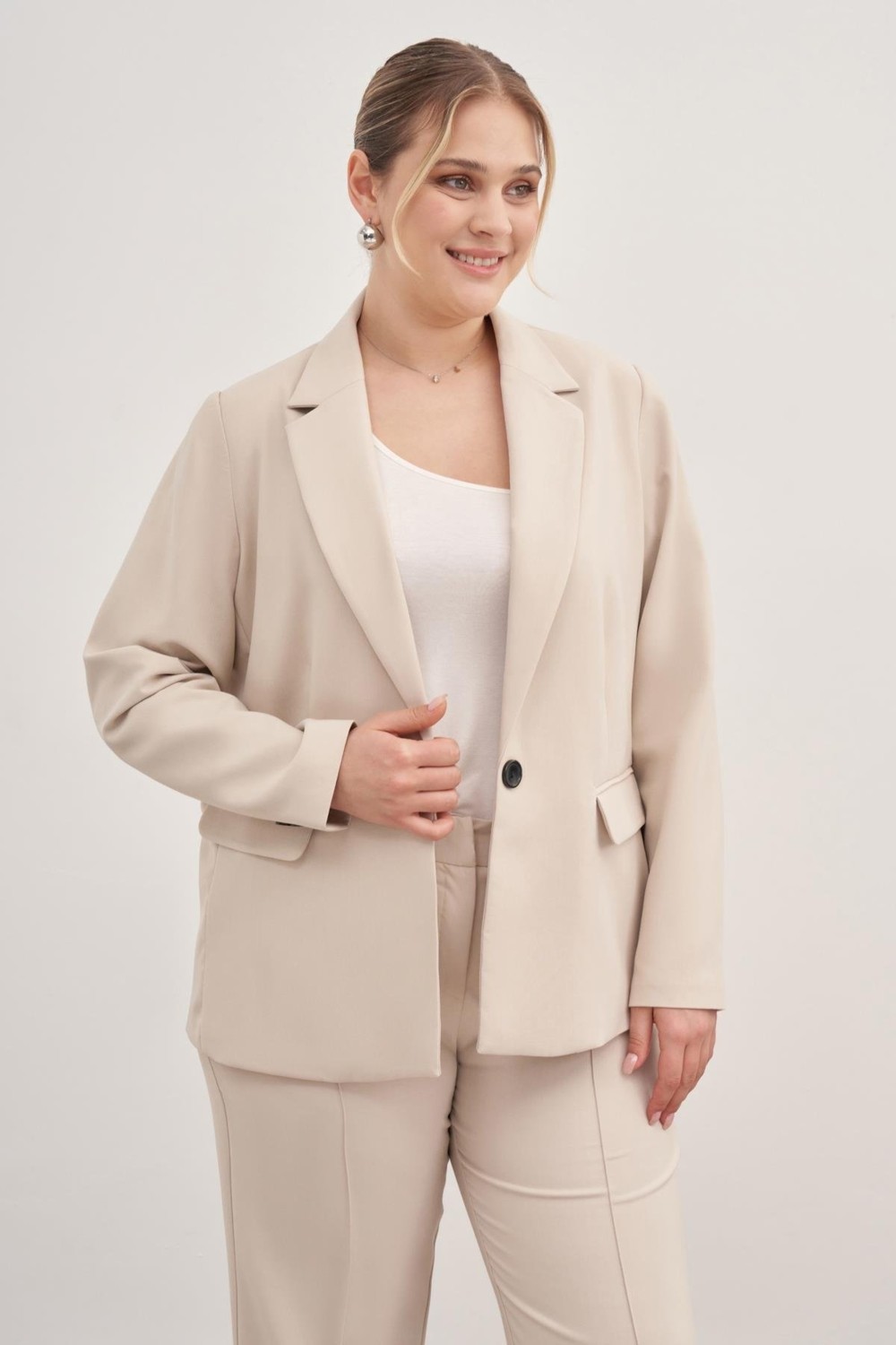 Myline Astarlı Tek Düğmeli Blazer görsel 4