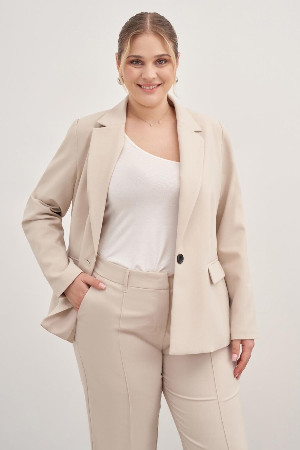 Myline Astarlı Tek Düğmeli Blazer görsel 7