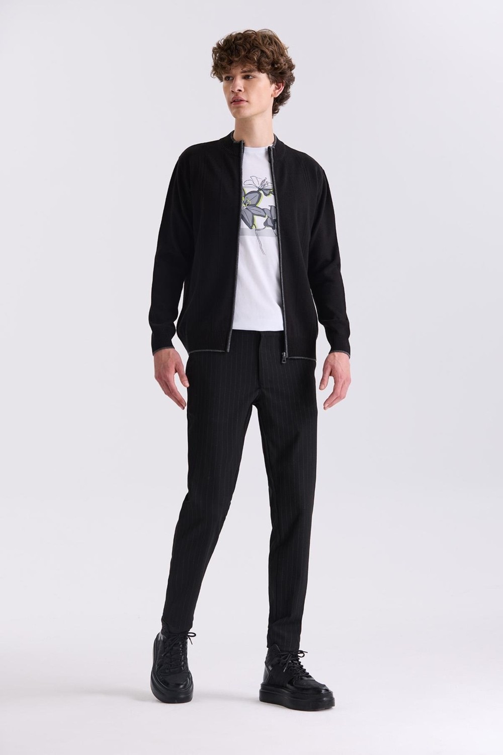 Jakamen Siyah Classic Fit Düz Fermuarlı Dik Yaka Triko Hırka görsel 6