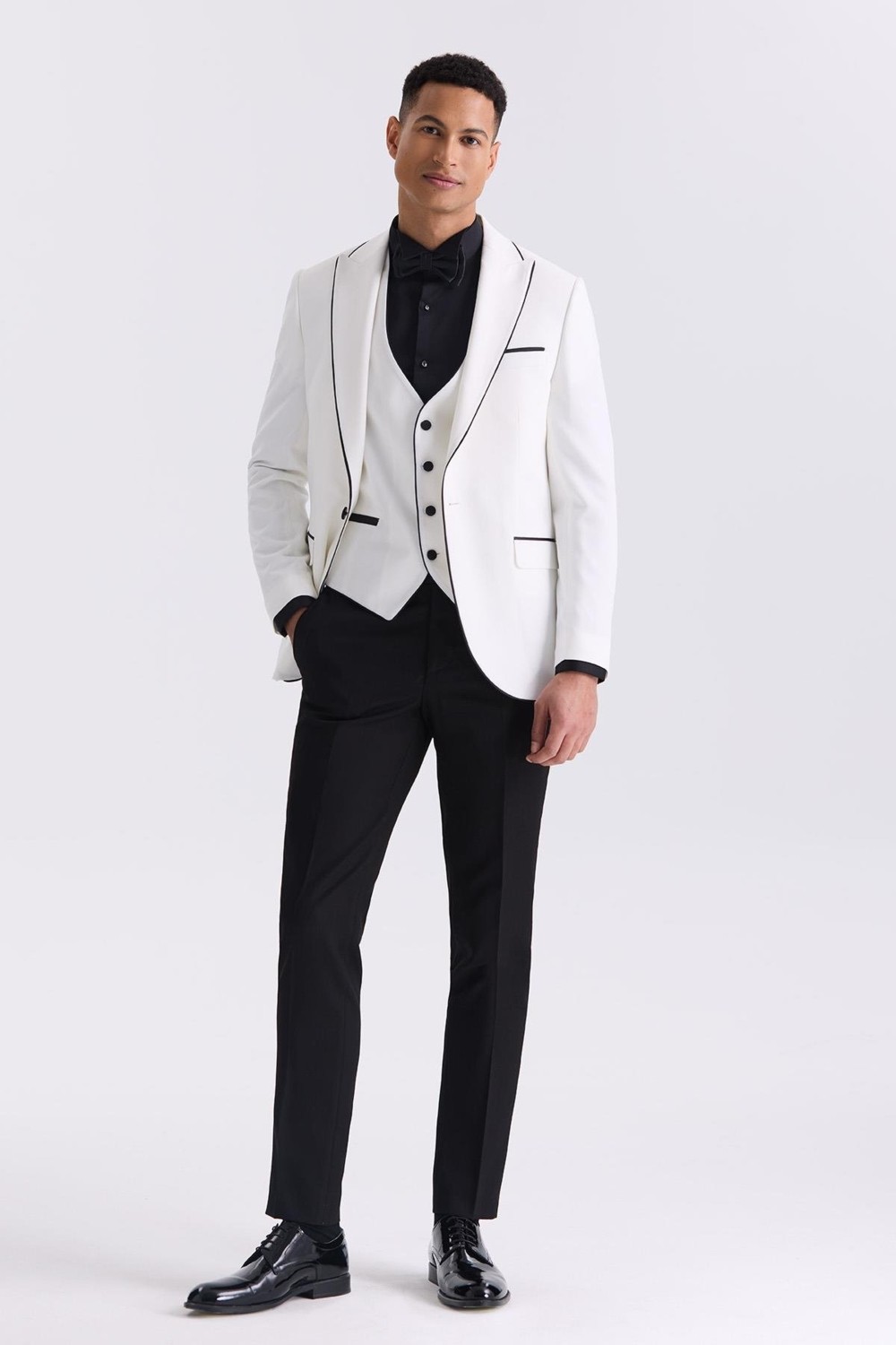 Jakamen Beyaz Slim Fit Sivri Yaka Yelekli Smokin Takım Elbise görsel 2