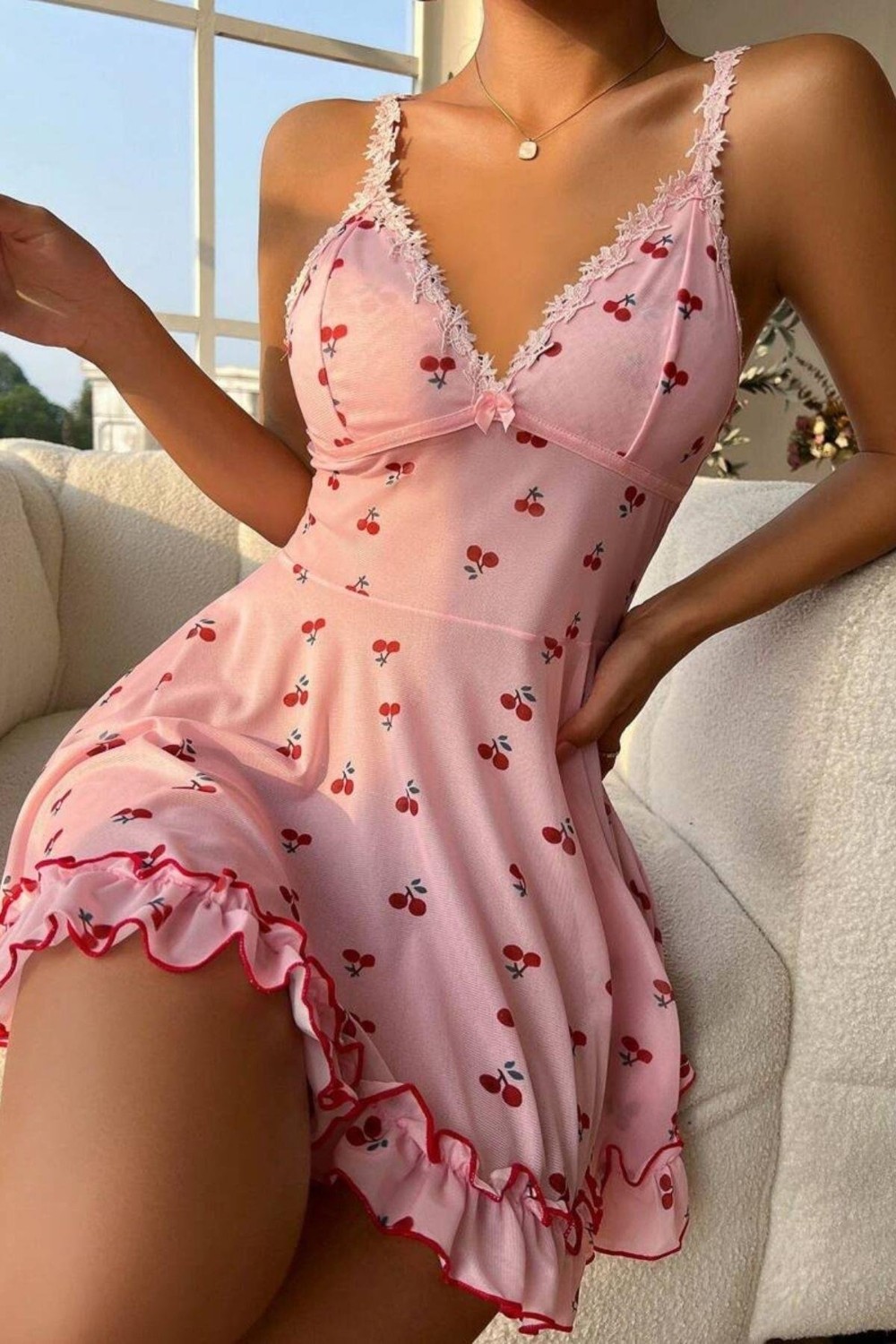 Bella Notte Romantik Pembe Kiraz Baskılı Askılı Tanga Ve Tül Gecelik görsel 2