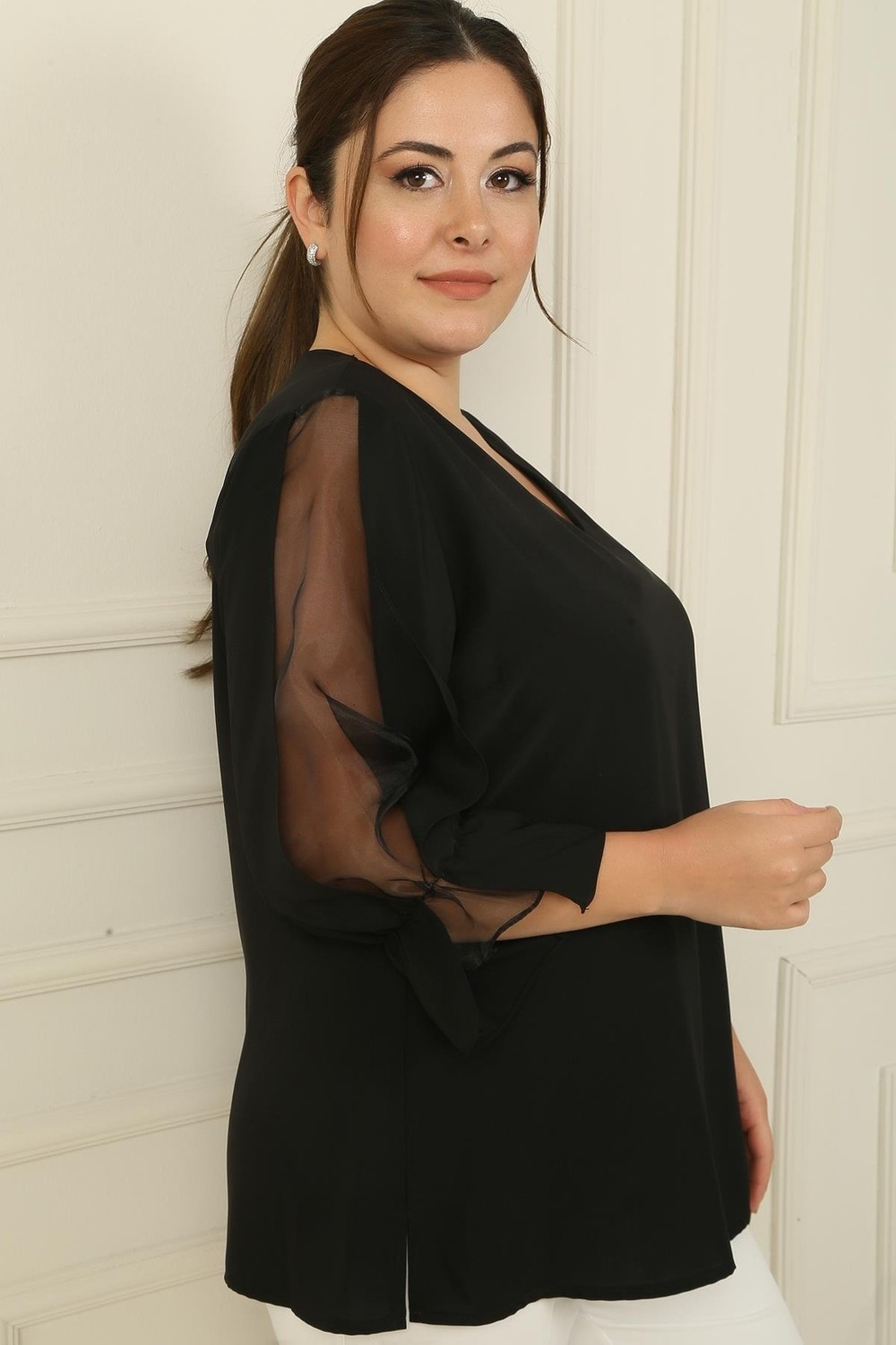 By Saygı V Yaka Yarı Organze Krep B.b. Bluz görsel 3