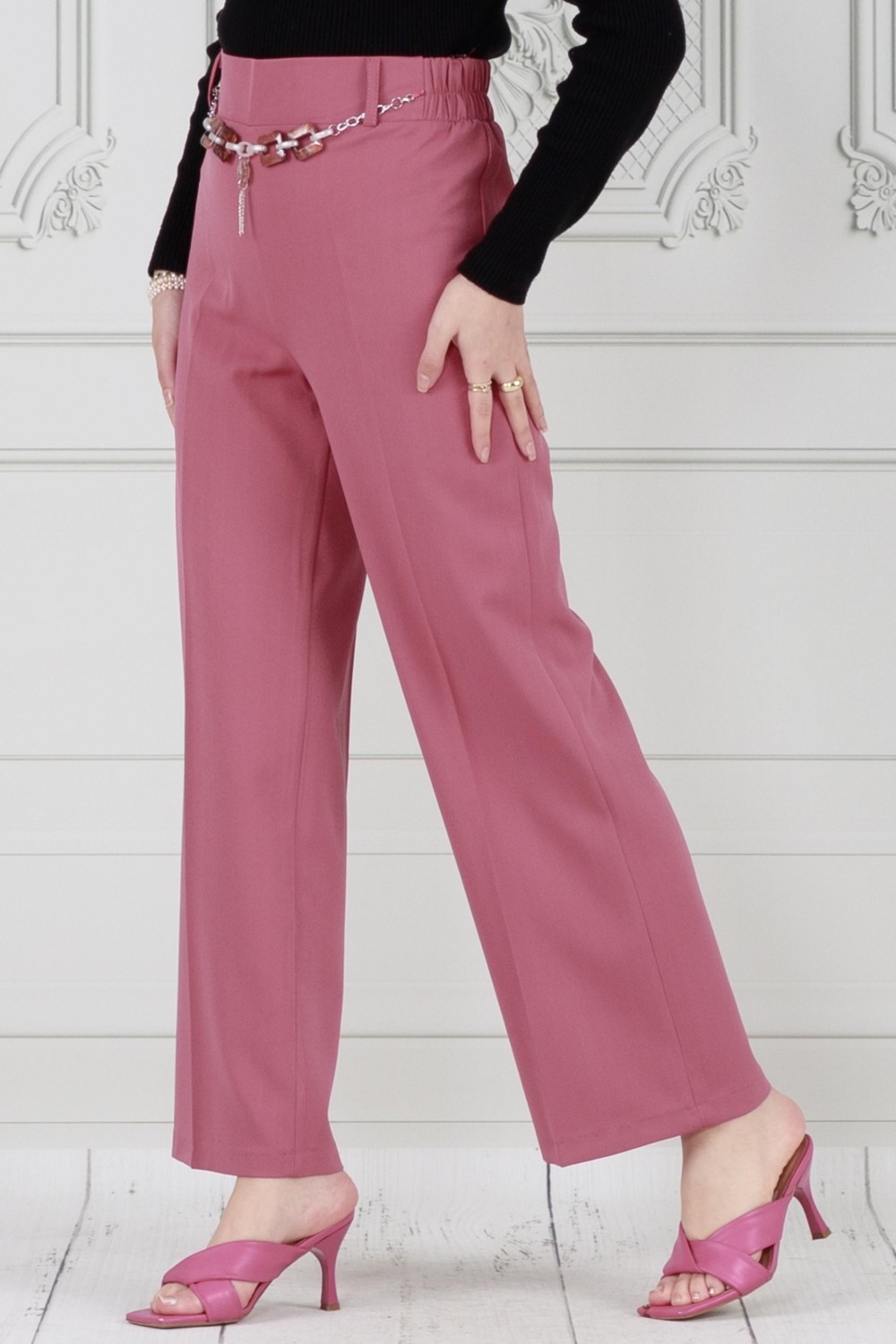 Sevitli Zincir Detaylı Bol Paça Pantolon-Pembe görsel 2