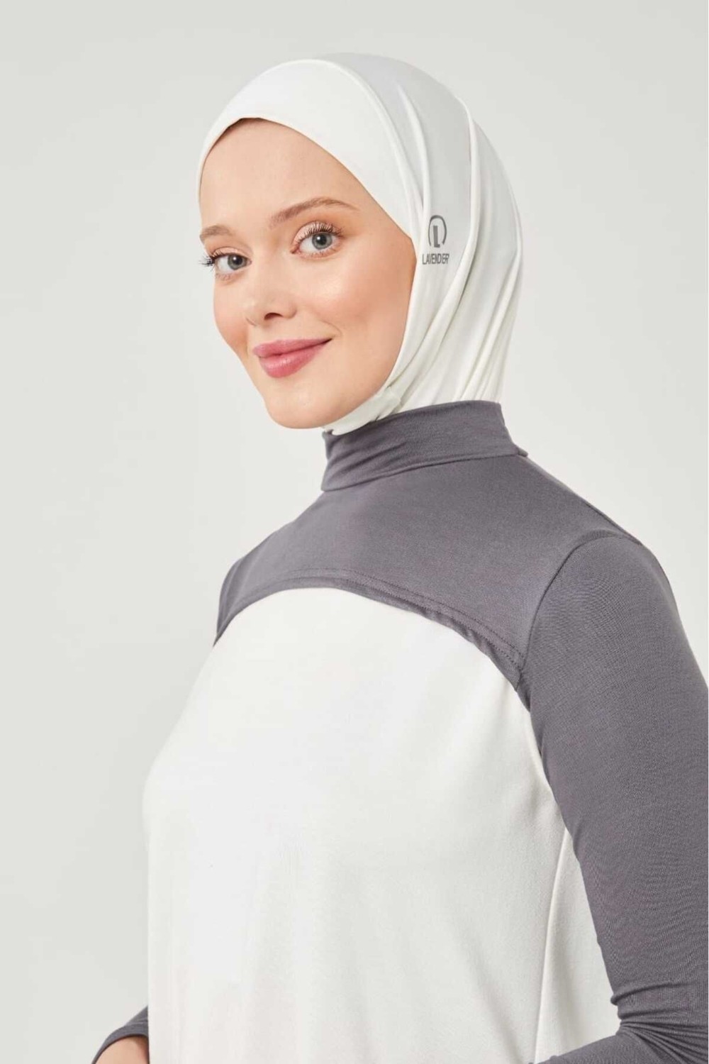 Melodi Scarf Siyah Balıkçı Yakalı Boyunluklu Kolluk Yüksek Nem Tutma Kapasitesi ile Pratik Kullanım görsel 4