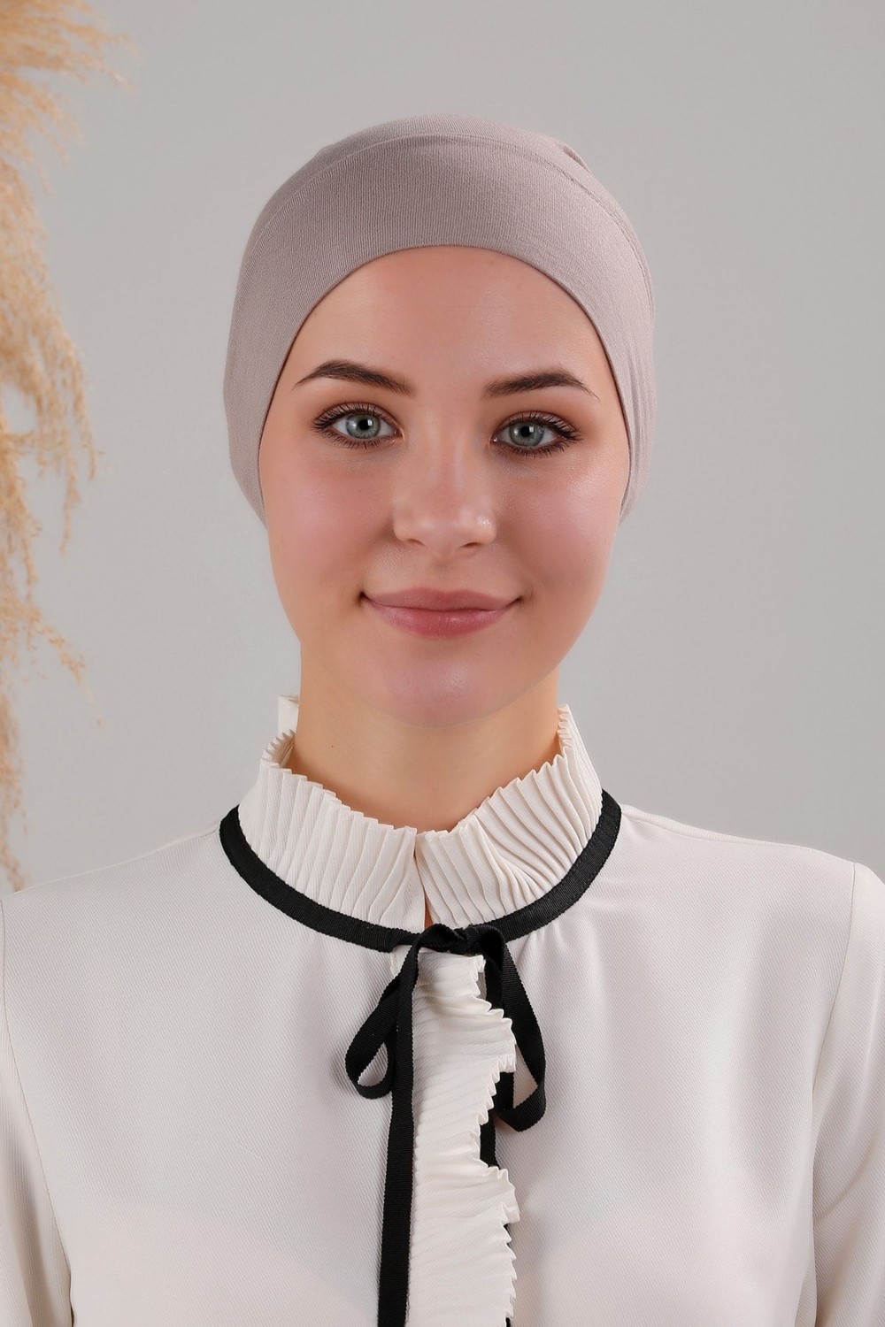 Melodi Scarf Tesettür Hazır Pratik Geçme Boru Bone Lacivert görsel 2