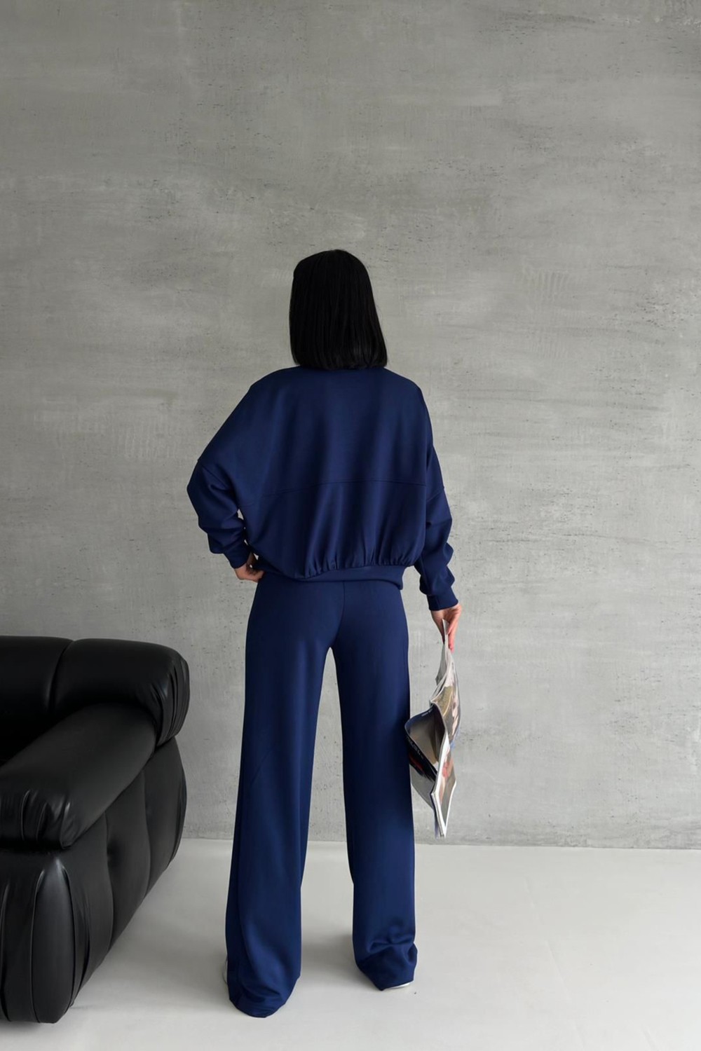 Neşeli Butik Kadın Lacivert Üç İplik Eşofman Takımı GTS018 Oversize ve Bol Paça Tasarımı