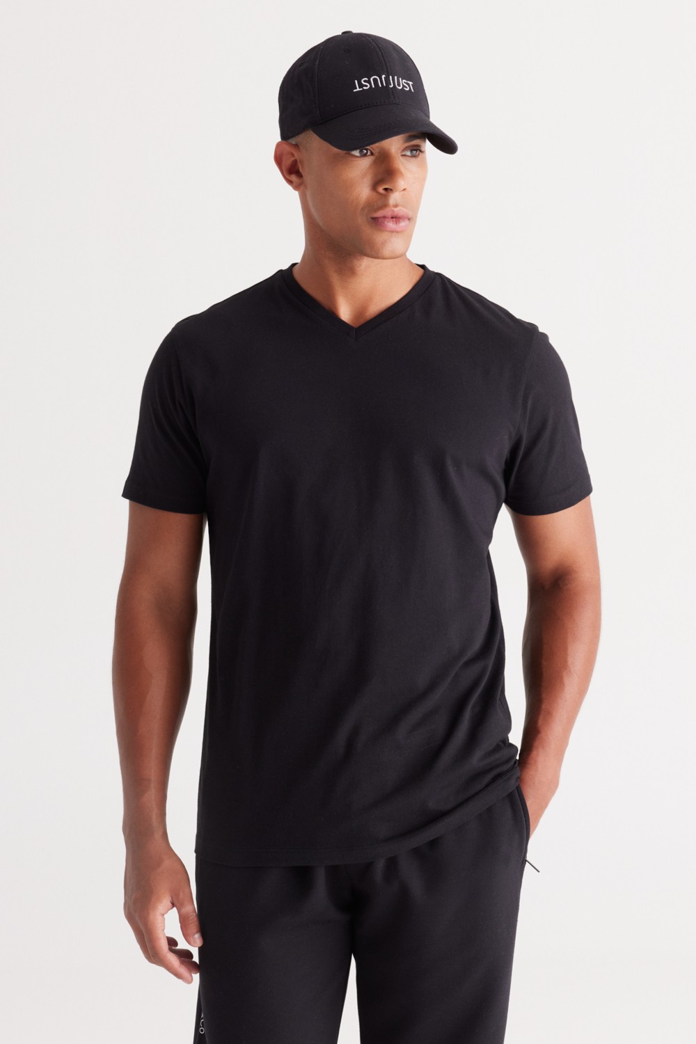 Altınyıldız Classics 2'li Slim Fit Dar Kesim V Yaka %100 Pamuk T-Shirt görsel 2