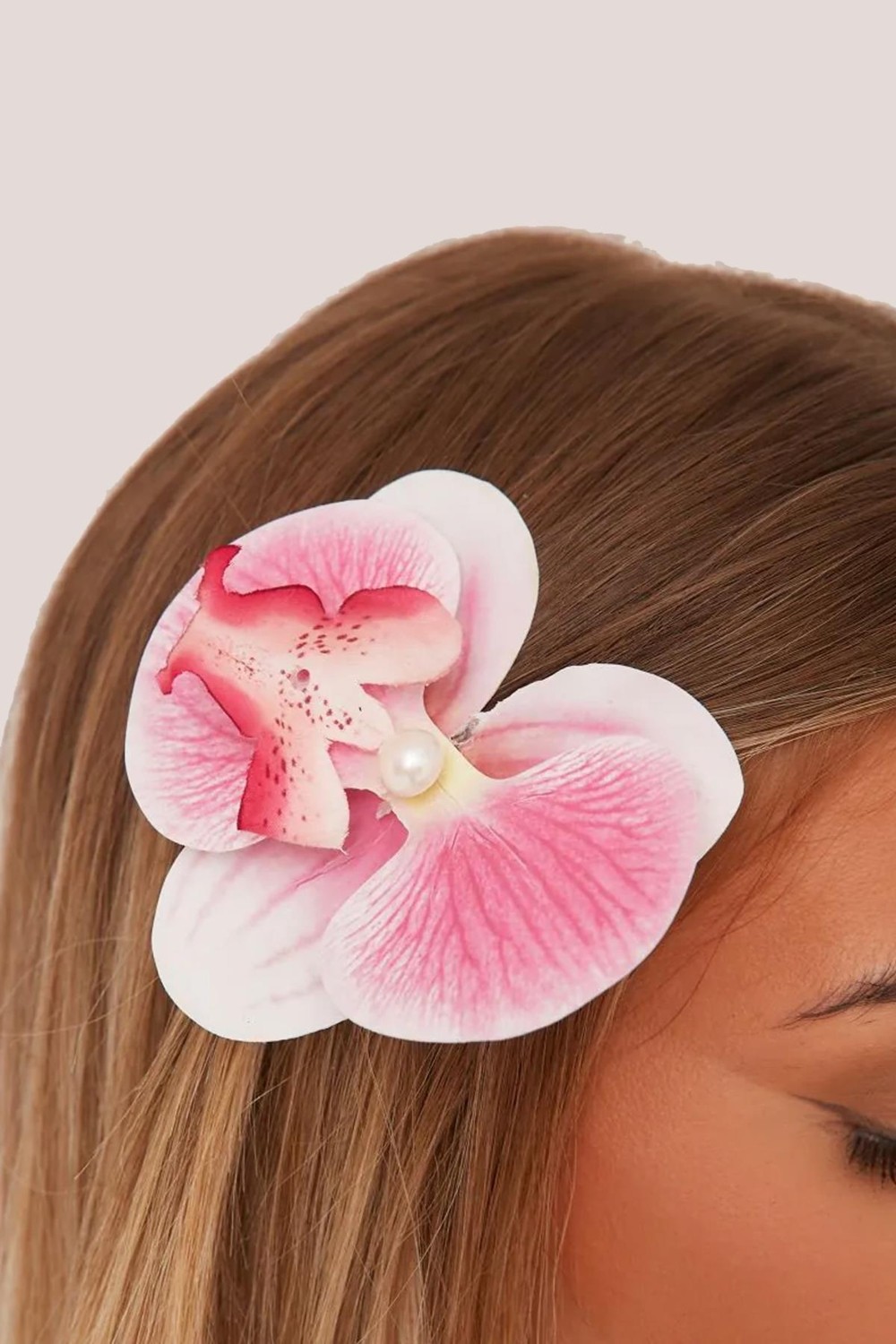 New Obsessions Aloha Orkide Toka İnci Detaylı Kadın Aksesuarı 9 cm Şık Tasarım görsel 2