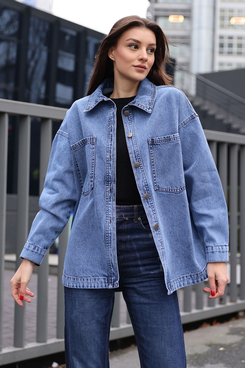 Bigdart Çift Cepli Oversize Denim Ceket Kadın 100% Pamuk Lacivert Renkli Şık Tasarım görsel 4