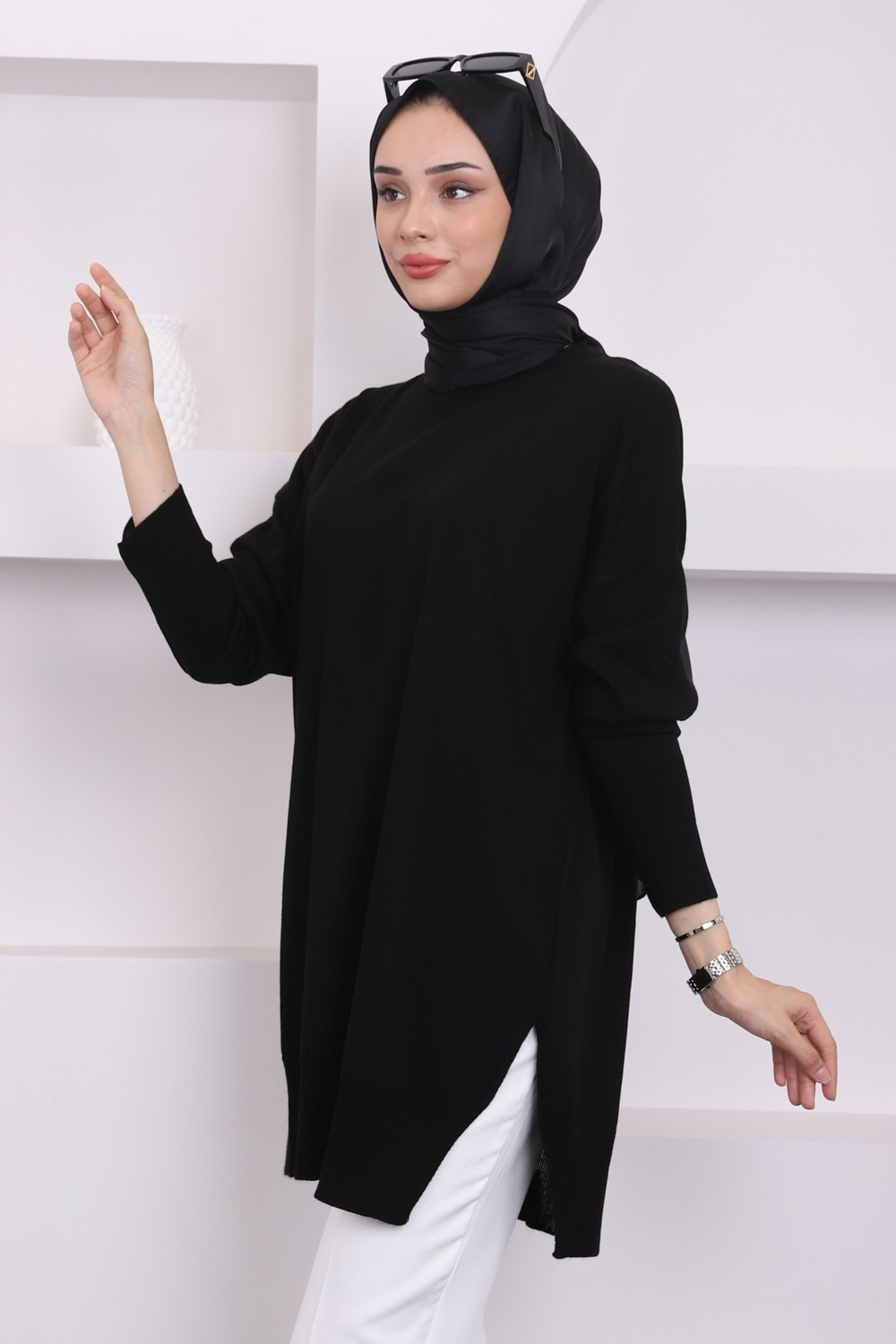 İmaj Butik K. Yağyeşili Salaş Triko Tunik Kadınlar İçin Akrilik Kumaş ve Bisiklet Yaka Tasarımı