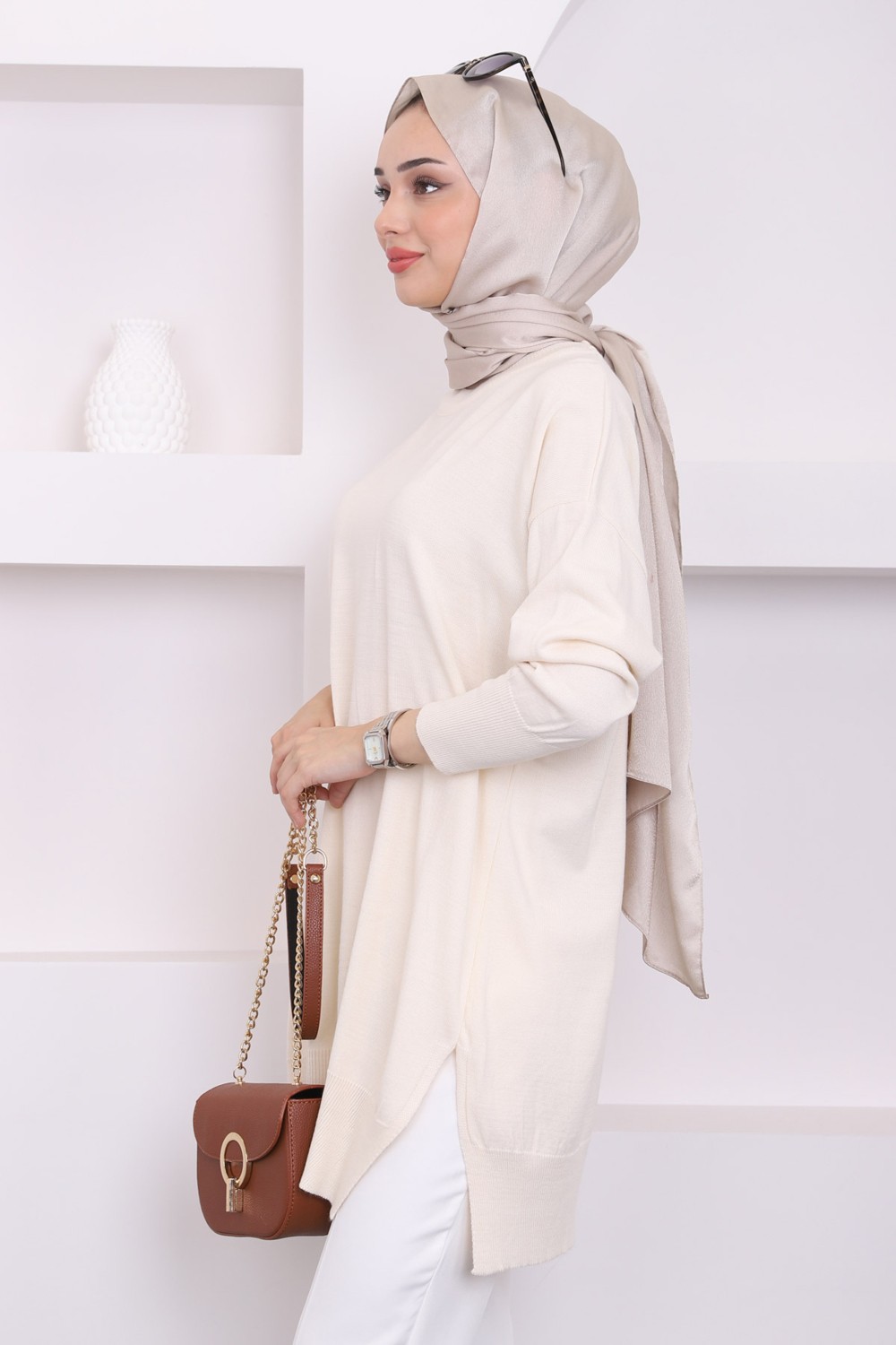 İmaj Butik K. Yağyeşili Salaş Triko Tunik Kadınlar İçin Akrilik Kumaş ve Bisiklet Yaka Tasarımı