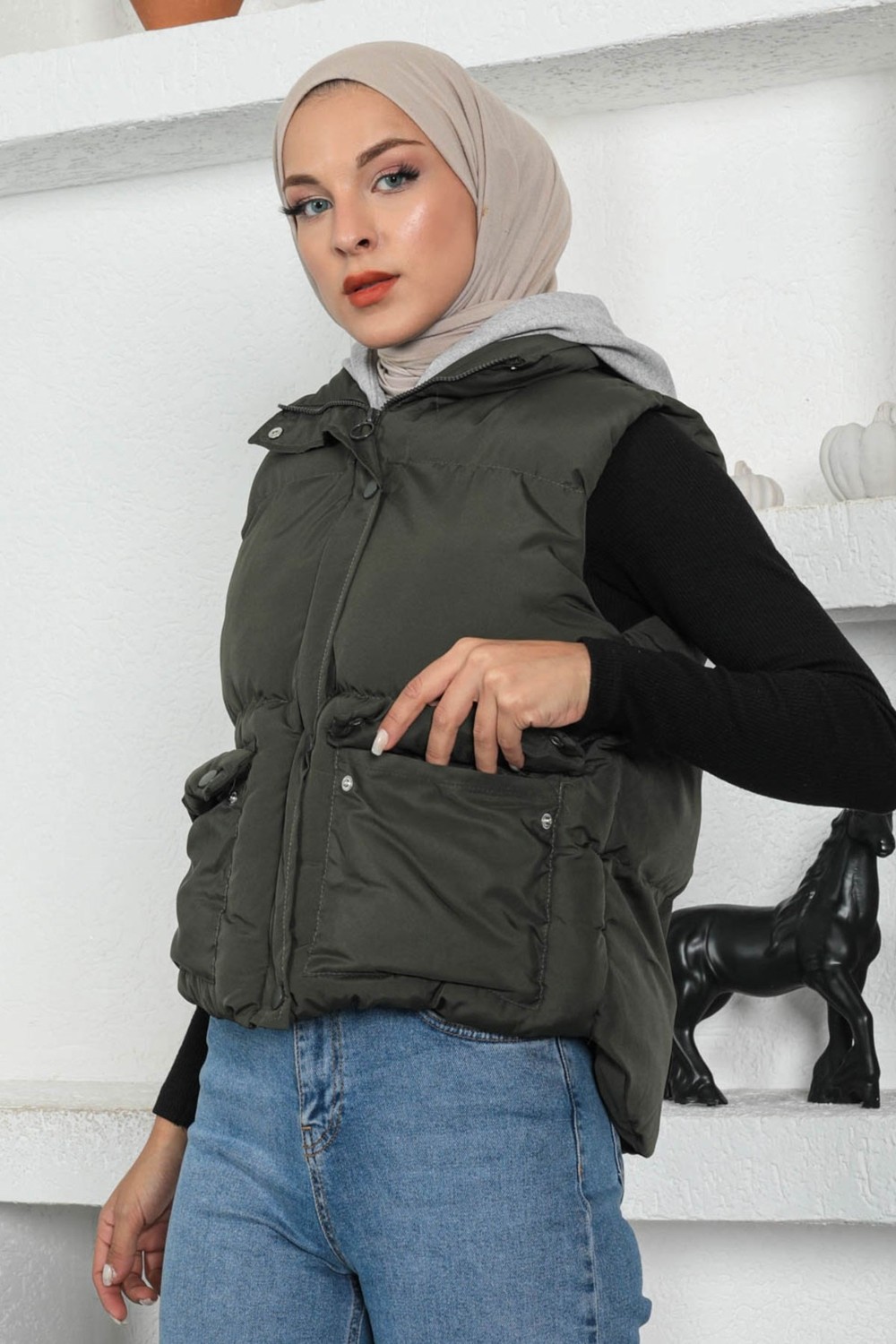 Missvalle Kapşonlu Şişme Yelek Siyah 9471 görsel 7
