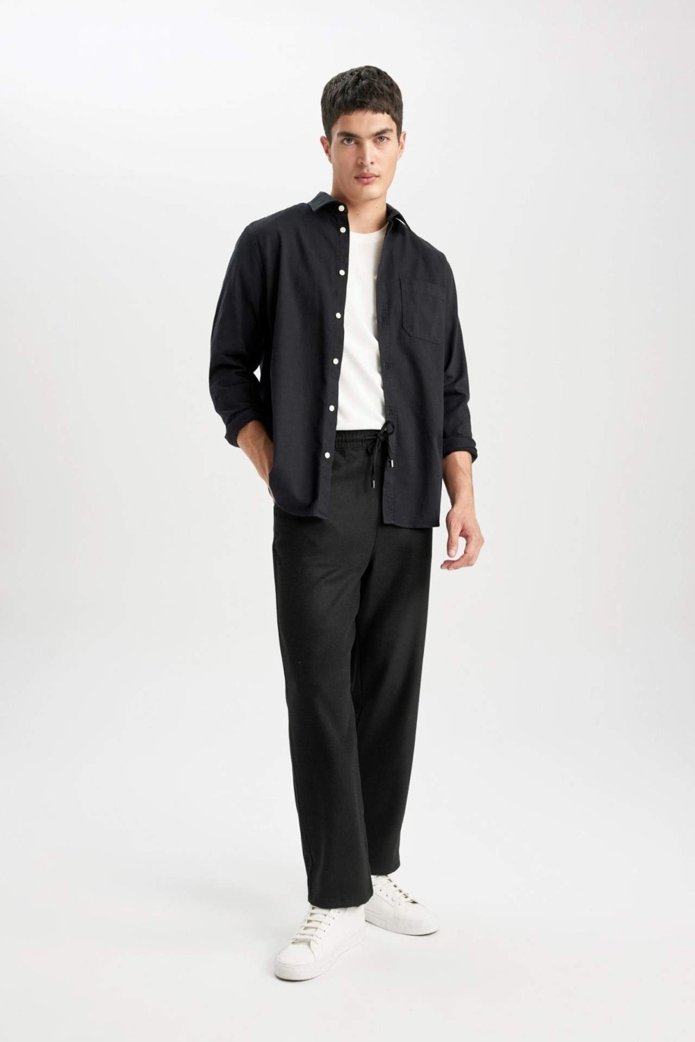 DeFacto Pantolon Relax Fit Beli Bağcıklı Cepli Basic Düz Düz Paça B7336AX23WN görsel 4