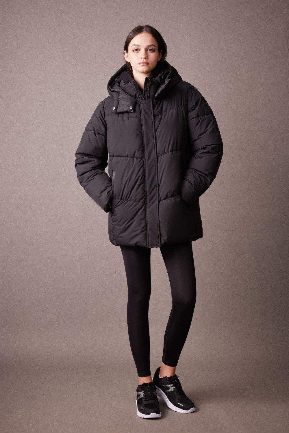 DeFacto Fit Kadın Kapüşonlu Polar Astarlı Puffer Şişme Su Geçirmez Mont Siyah-BK81 2XL Uzun Kol A1553AX23WN görsel 2