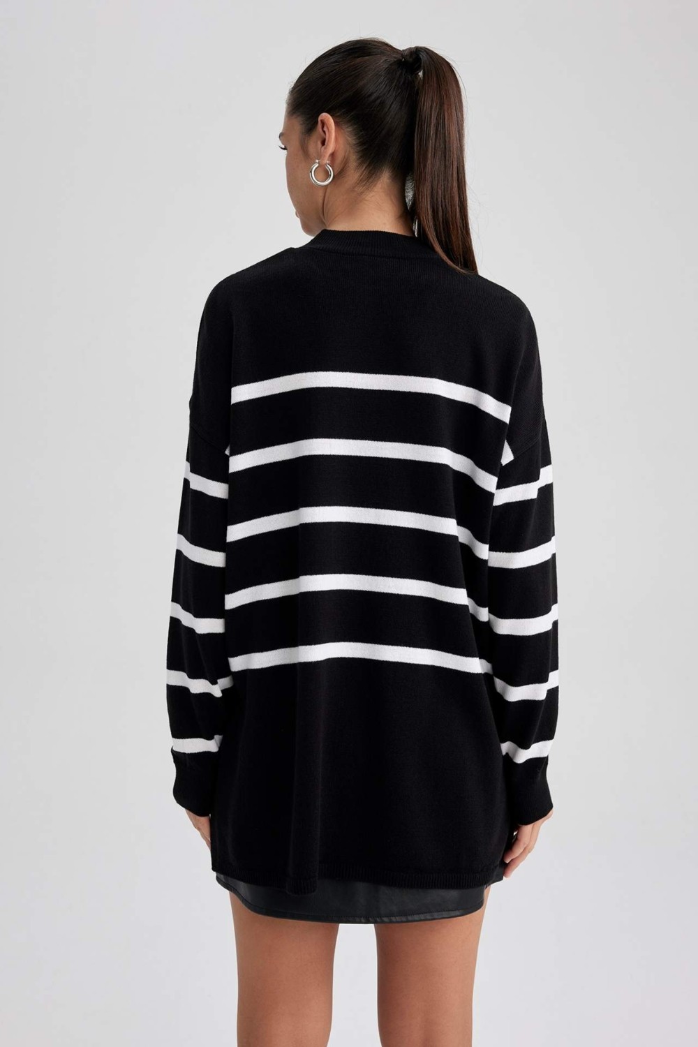 DeFacto Relax Fit Bisiklet Yaka Tunik S7517AZ23WN görsel 5