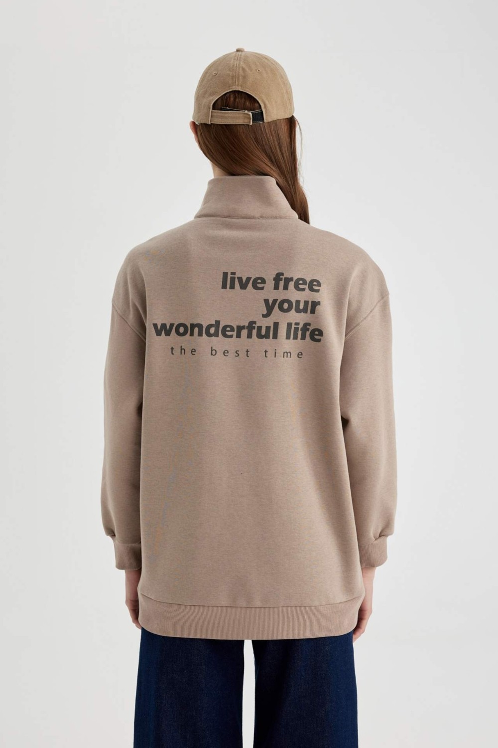 DeFacto Regular Fit Fermuarlı Dik Yaka Baskılı İçi Yumuşak Tüylü Kalın Sweatshirt Tunik görsel 7