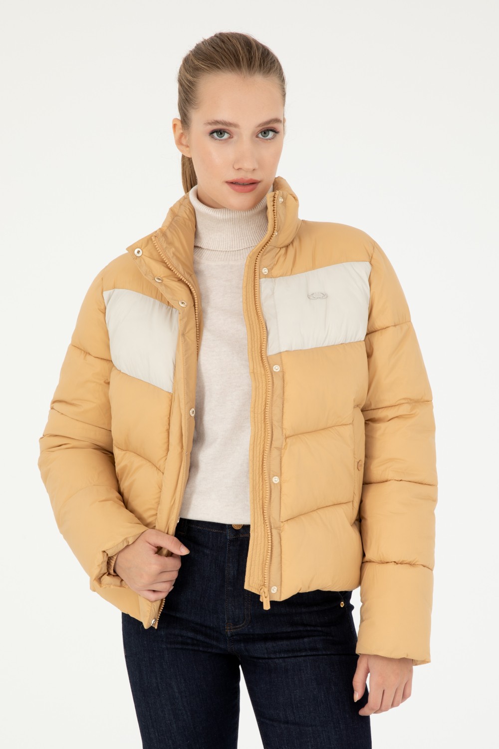 U.S. Polo Assn. Kadın Camel Mont 50292674-VR015