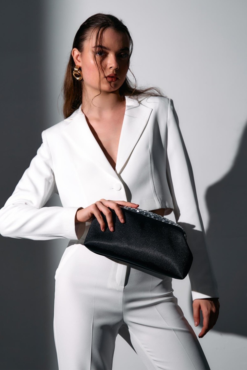 Berlesi Bej Saten Gold Payet Detaylı Clutch Abiye Çanta görsel 2