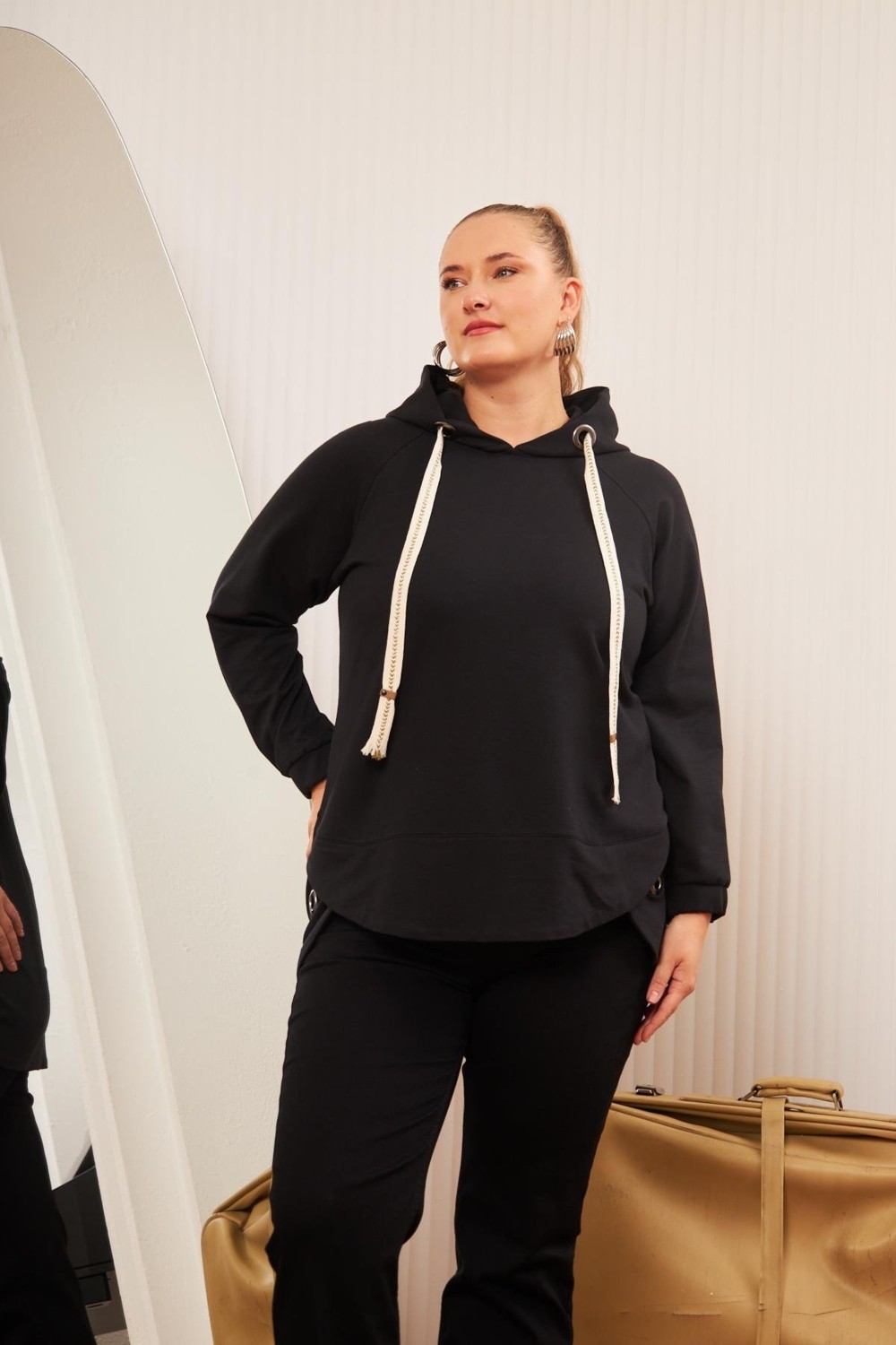 Rmg Büyük Beden Süslemeli Bağcıklı Kordon Sweatshirt Mavi görsel 3
