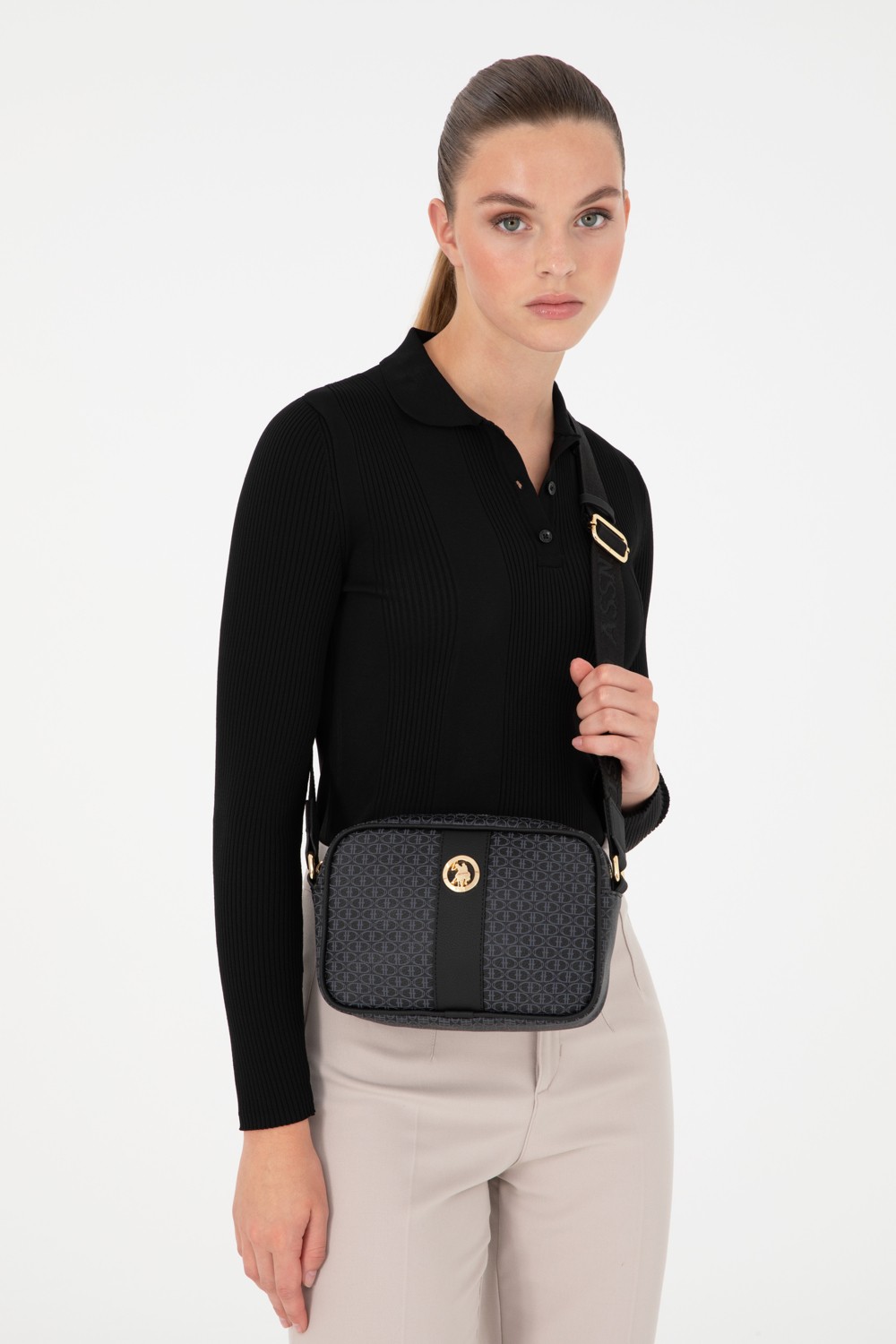 U.S. Polo Assn. Kadın Siyah Çapraz Çanta 50293699-VR046