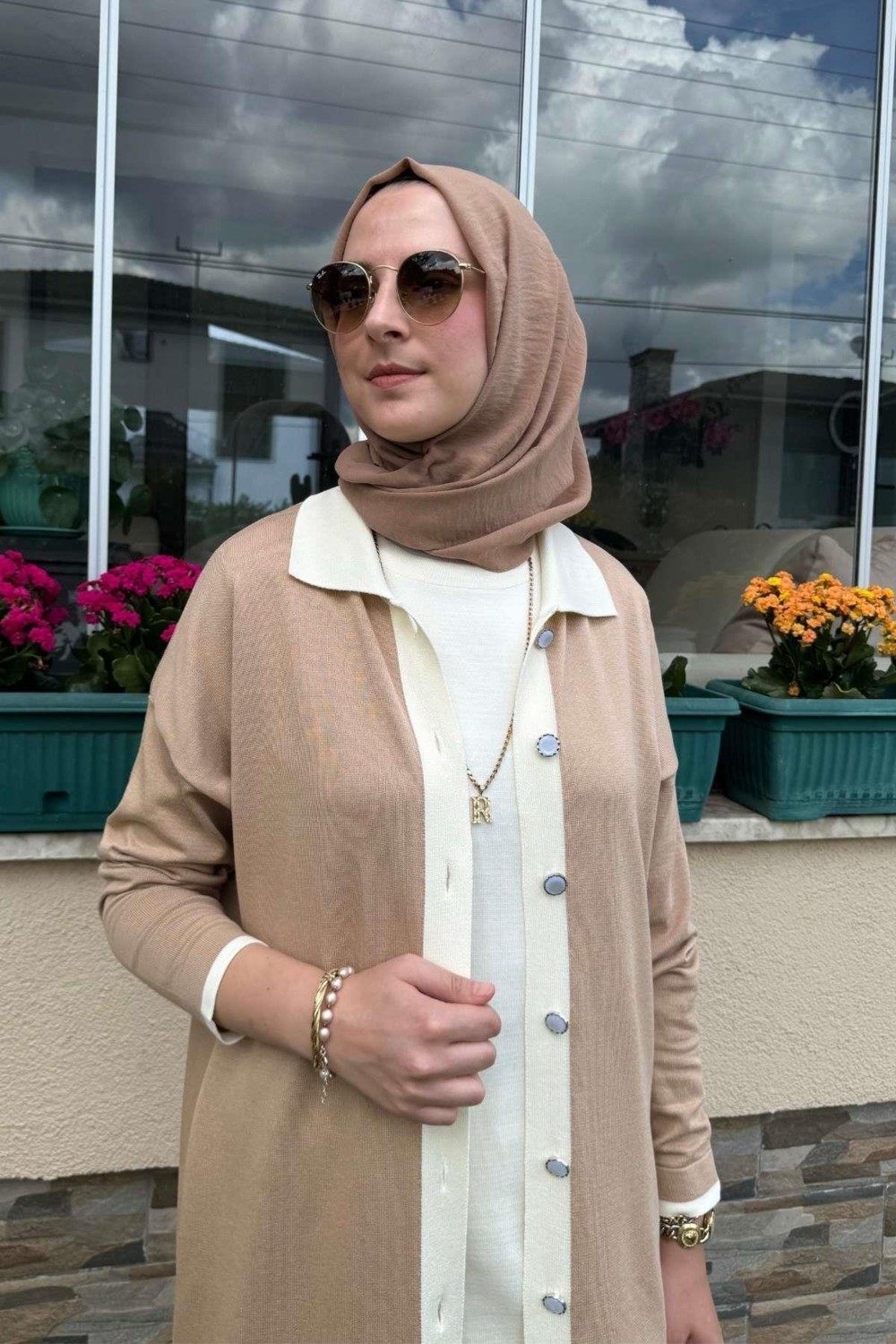 Rabia Şamlı Imge Çizgili Triko Hırka Bej görsel 2