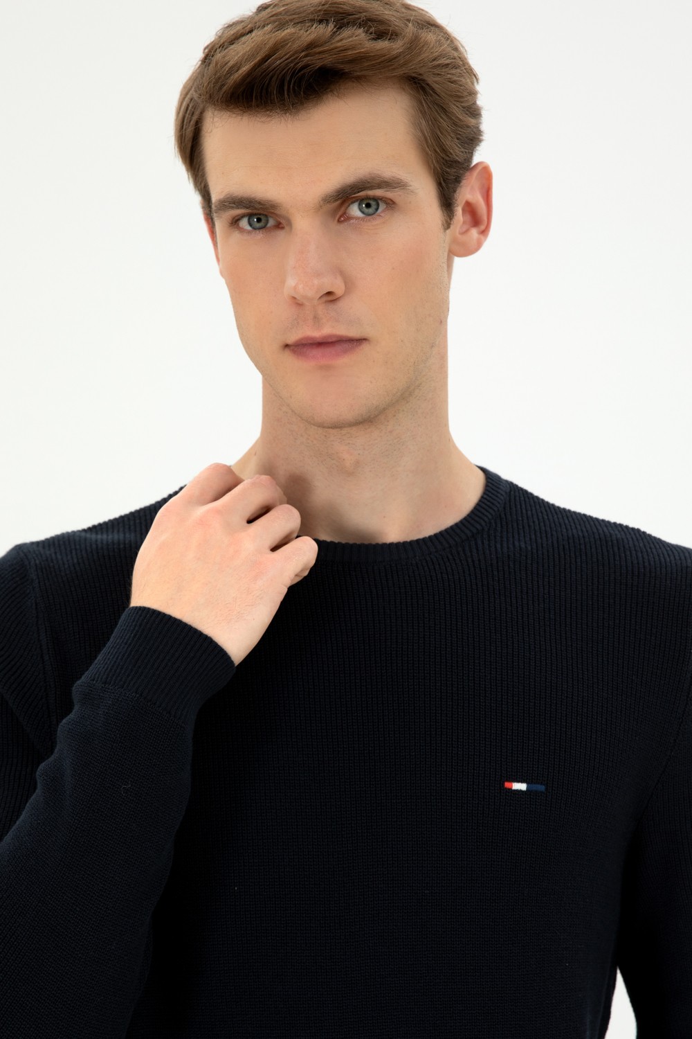 U.S. Polo Assn. Erkek Slim Fit Bisiklet Yaka Siyah Basic Kazak 50298282-VR046 görsel 2