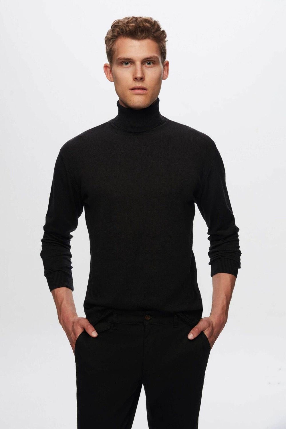 D'S Damat Ds Damat Regular Fit Erkek Siyah Balıkçı Yaka Triko Kazak Uzun Kol Düz Desenli 5HF06ORT12007