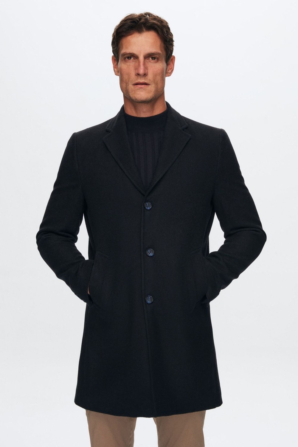 D'S Damat Erkek Siyah Kaşe Kaban, %30 Yün %70 Akrilik, Regular Fit, Mono Yaka, Düz Desen, Kışlık Şık Model 5HF08ORT10000