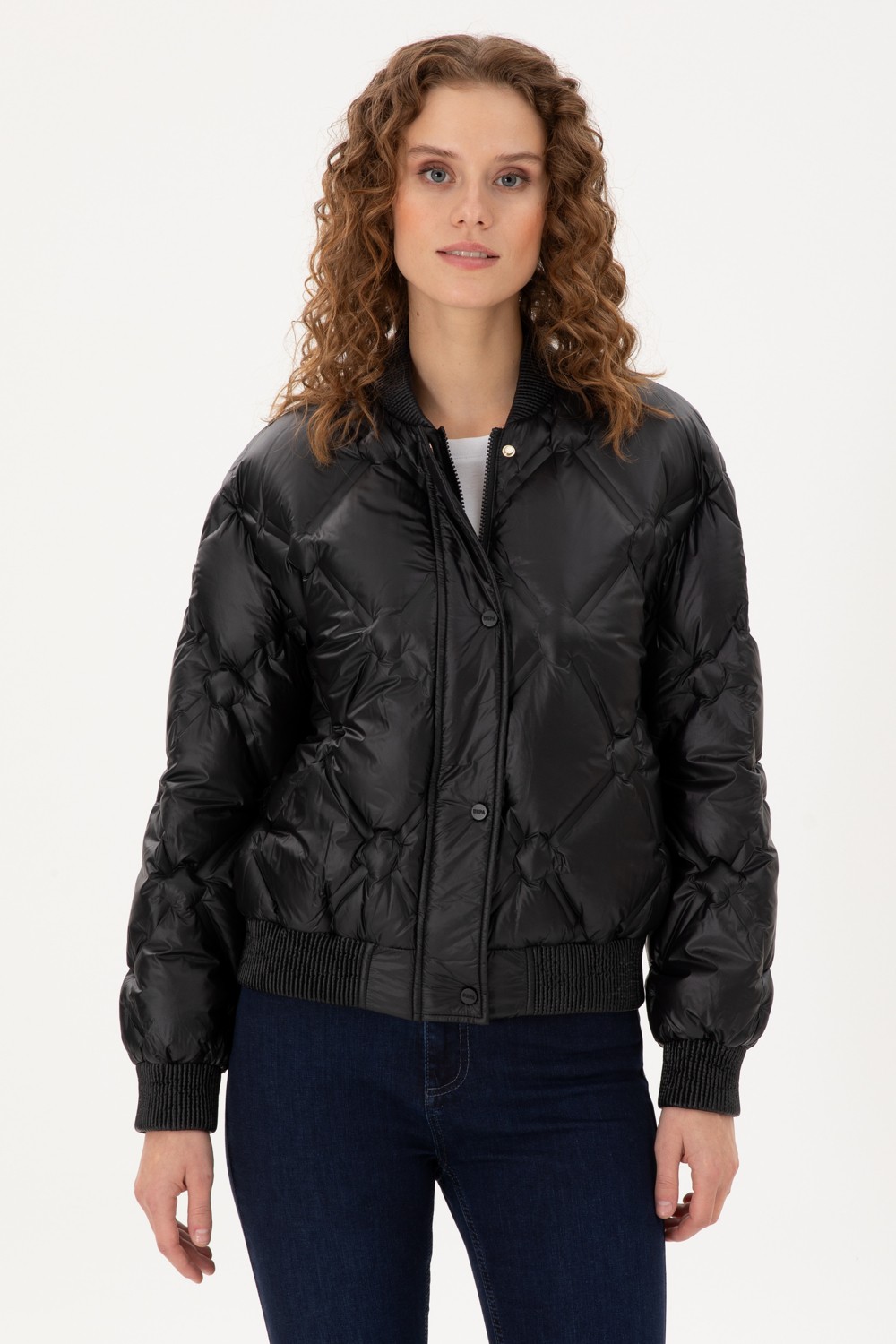U.S. Polo Assn. Kadın Siyah Mont 50289590-VR046