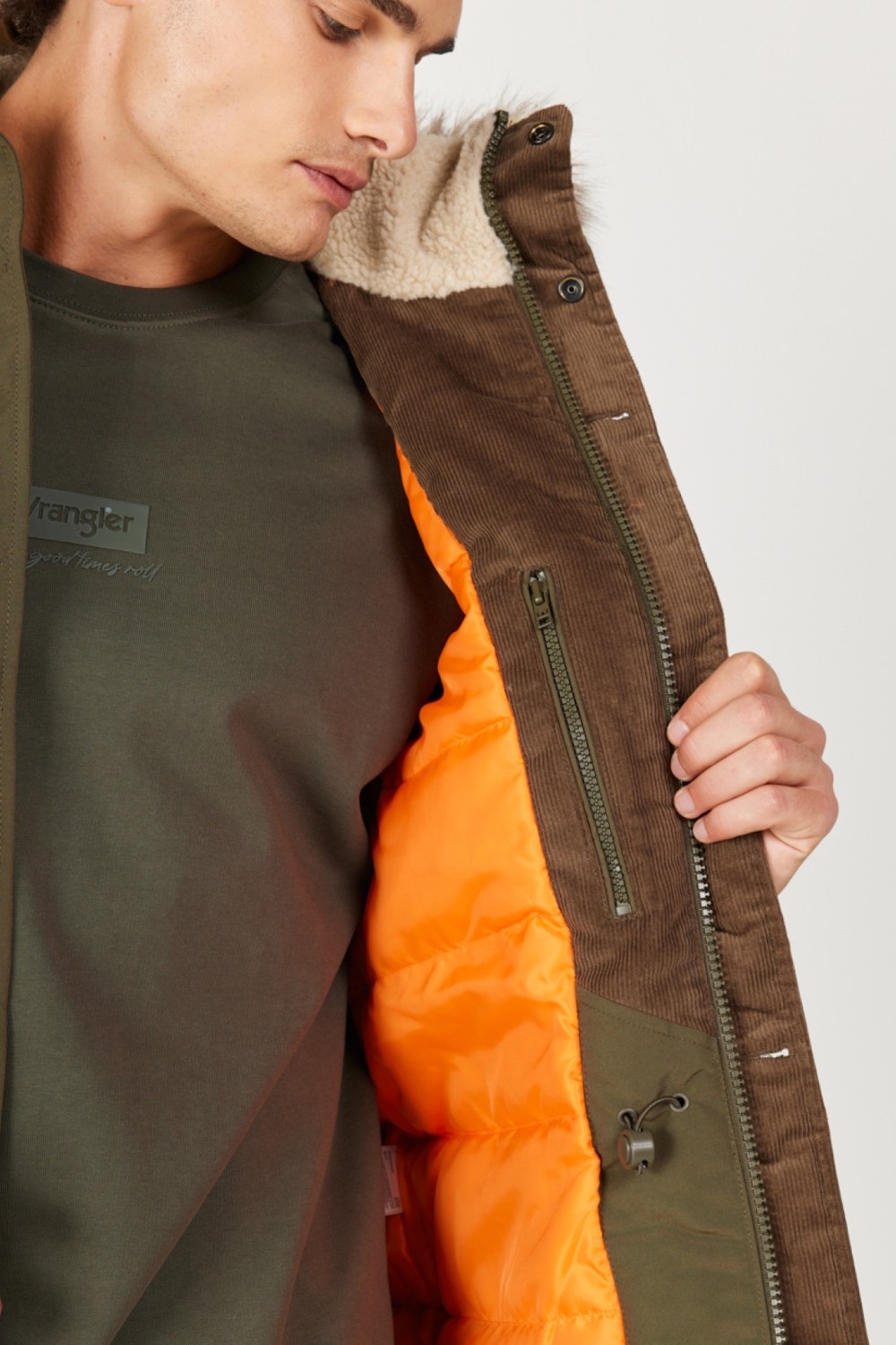 Wrangler Regular Fit Normal Kesim Mont görsel 6