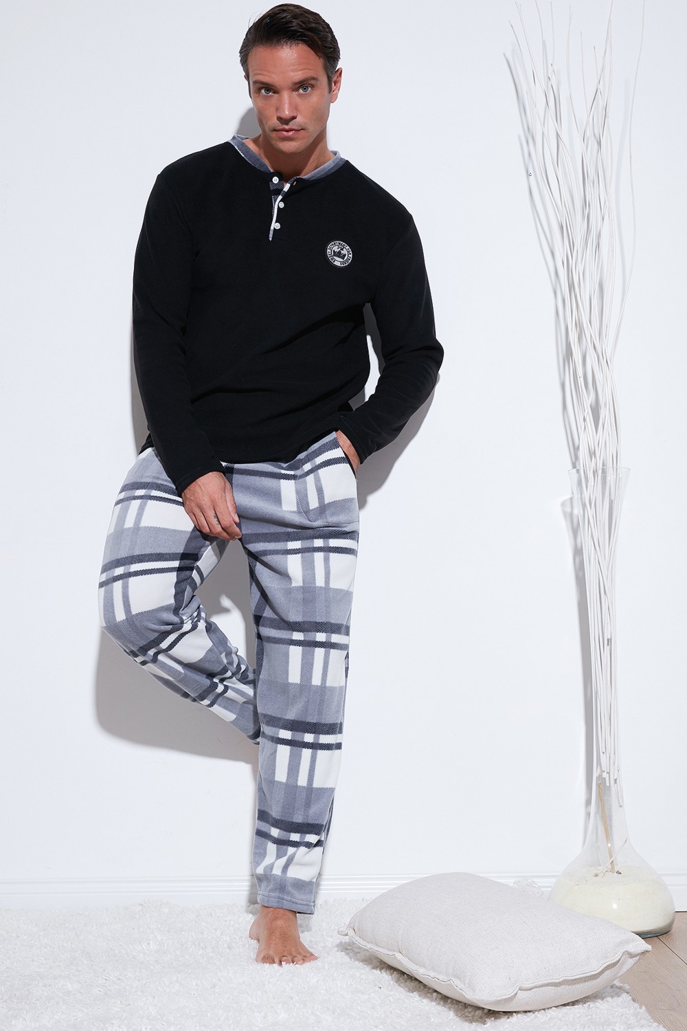 Buratti Ekoseli Regular Fit Düğmeli Bisiklet Yaka Kışlık Polar Pijama Takımı Erkek Pijama Takımı 60961008