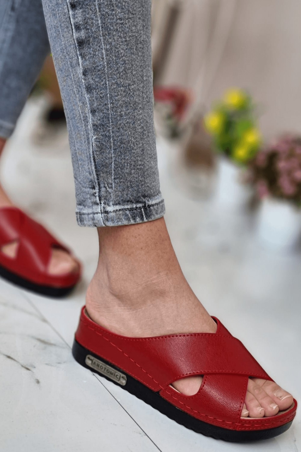 Neon Shoes Lina Kadın Anatomik Ortopedik Konfor Modeli Terlik Hafif Şık Topuklu Günlük Dışarı Ev İçi Terliği görsel 3