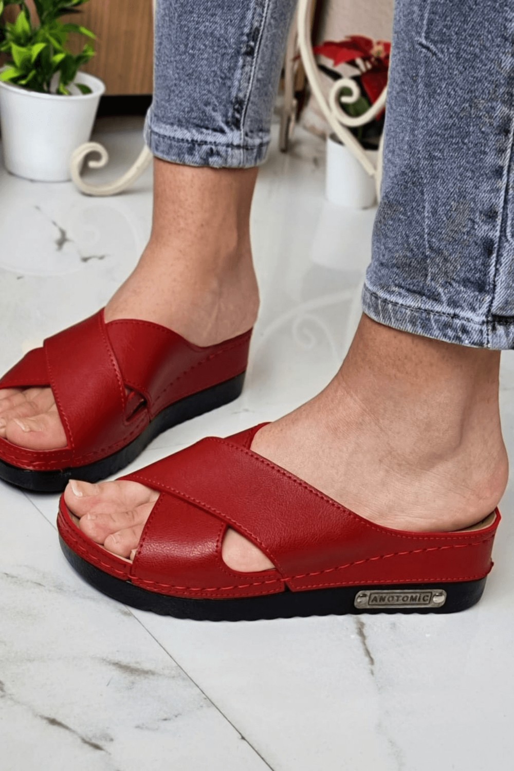 Neon Shoes Lina Kadın Anatomik Ortopedik Konfor Modeli Terlik Hafif Şık Topuklu Günlük Dışarı Ev İçi Terliği görsel 4