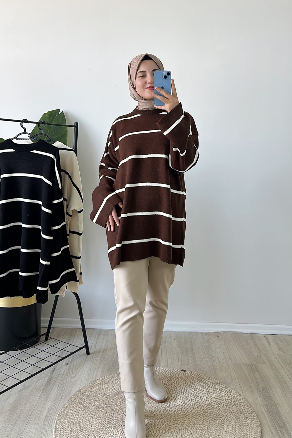 Merve Akyol Moda Çizgili Oversize Triko Kazak görsel 4