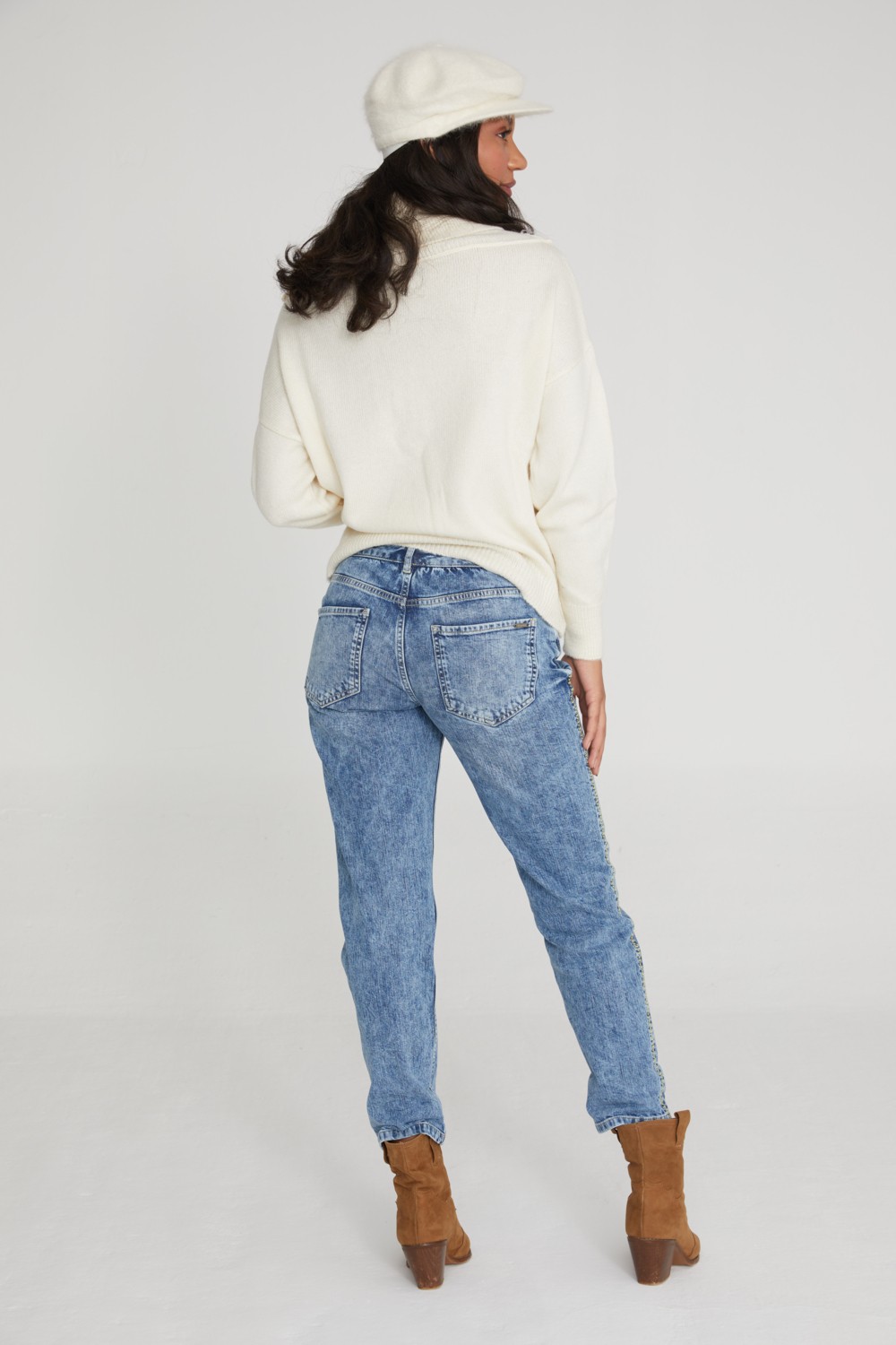 Vavien Hamile Boyfriend Jean Likralı Nakış Detaylı Yıpratmalı Denim Pantolon Mavi 1054 görsel 3