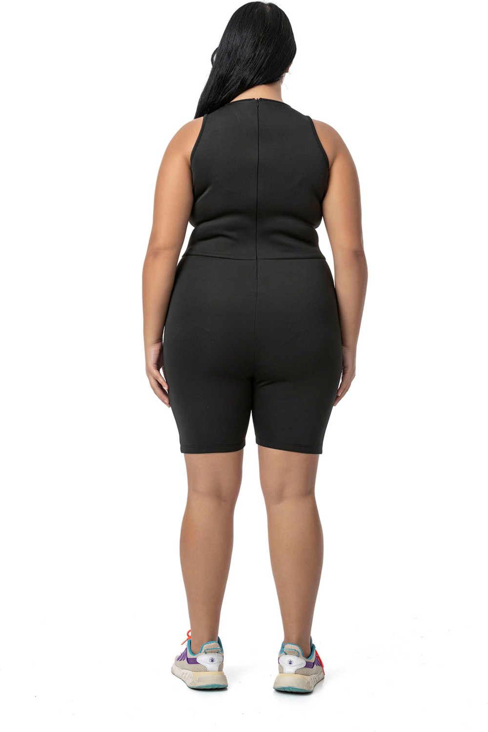 Disentis Modest Büyük Beden Siyah Kısa Taytlı Tulum Polyester Kumaş ile Slim Fit Tasarım görsel 4