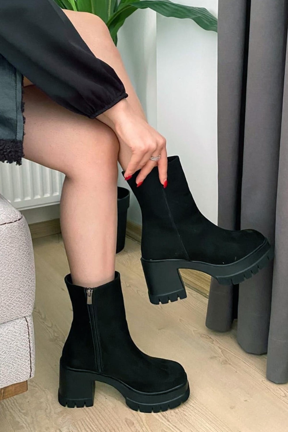 Preshley Kadın Pita Siyah Süet ( 8 cm ) Platfom Topuklu Fermuarlı Bot görsel 7