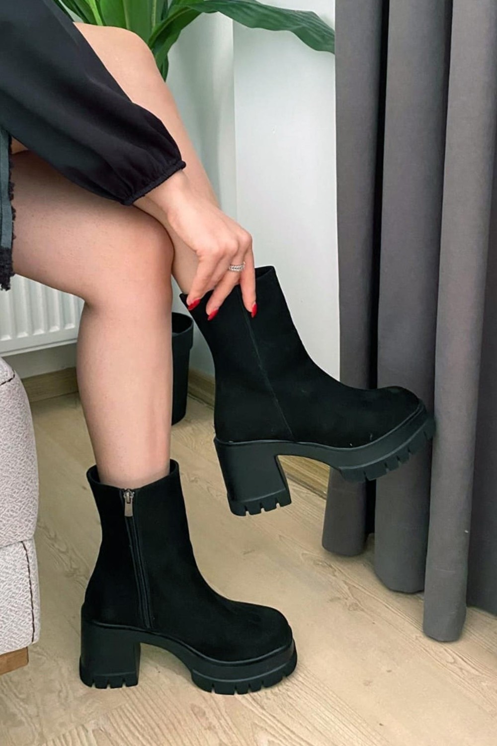 Preshley Kadın Pita Siyah Süet ( 8 cm ) Platfom Topuklu Fermuarlı Bot görsel 8