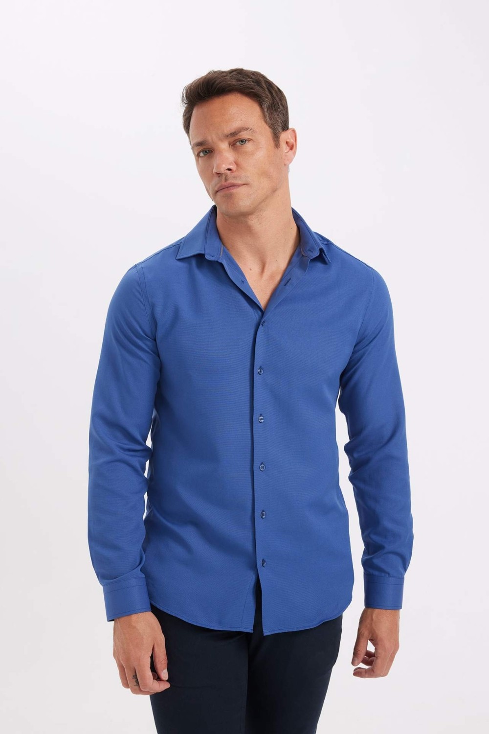 DeFacto Modern Fit Polo Yaka Poplin Uzun Kollu Gömlek R4340AZNS