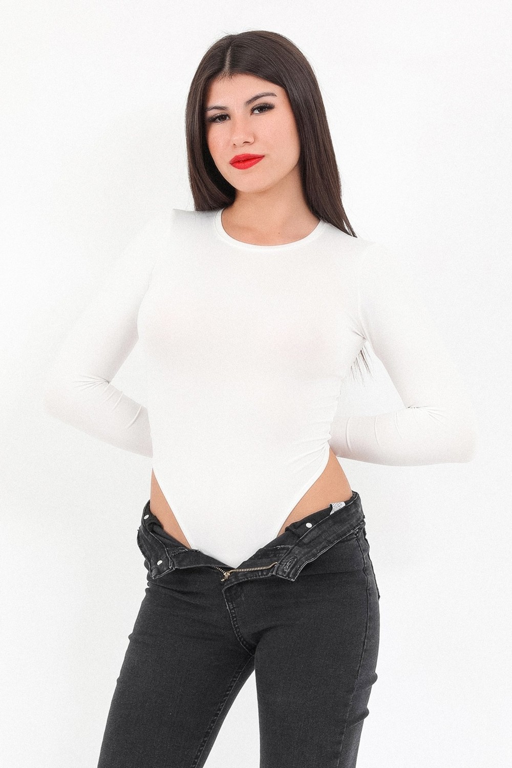 Giysa Kadın Ekru Bisiklet Yaka Uzun Kollu Esnek Çıtçıtlı Body Zıbın - 2439