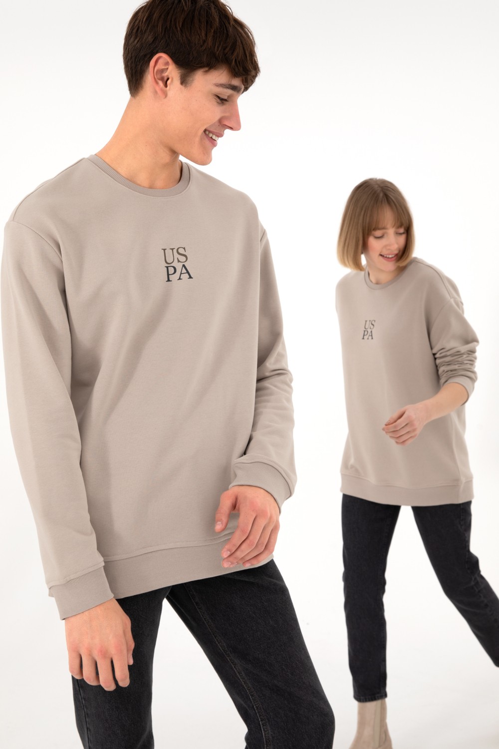 U.S. Polo Assn. Erkek Comfort Fit Bisiklet Yaka Siyah Basic Sweatshirt 50293420-VR046 görsel 2