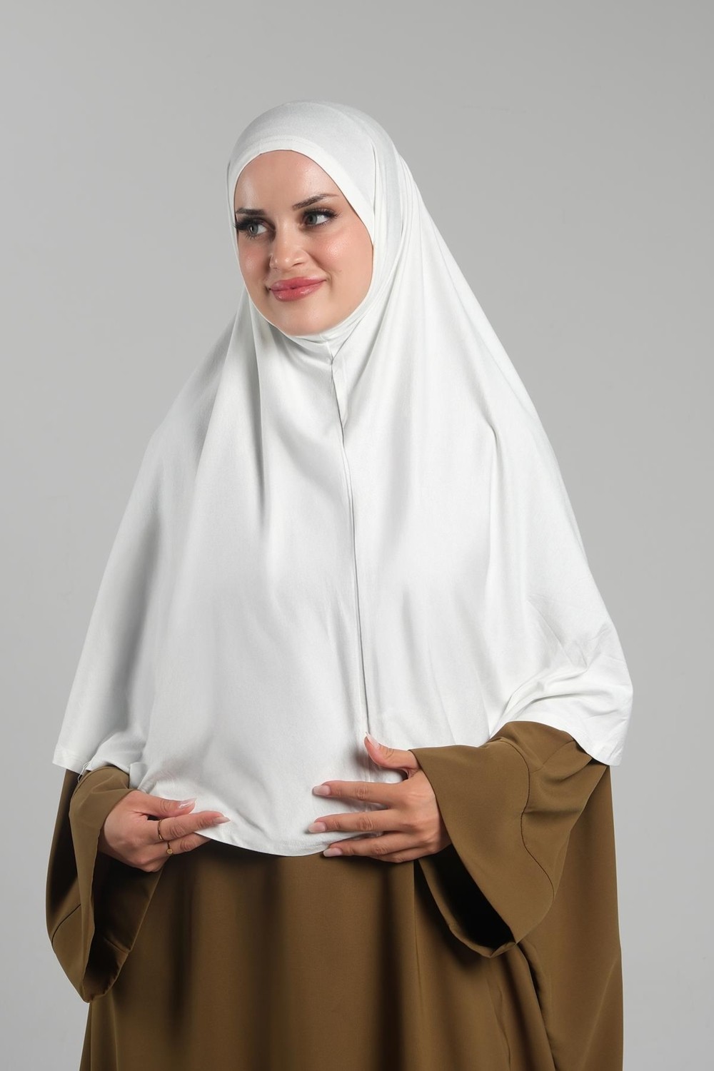 Hürrem Bone Lacivert Pratik Hazır Geçmeli Tesettür Eşarp Viskon Pratik Namaz Örtüsü 2201_02 görsel 8