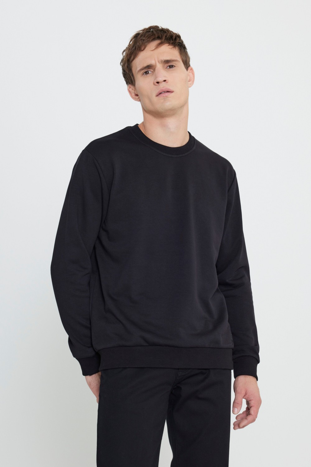 Altınyıldız Classics Erkek Siyah Standart Fit Normal Kesim Içi Polarlı 3 Iplik Bisiklet Yaka Pamuklu Sweatshirt