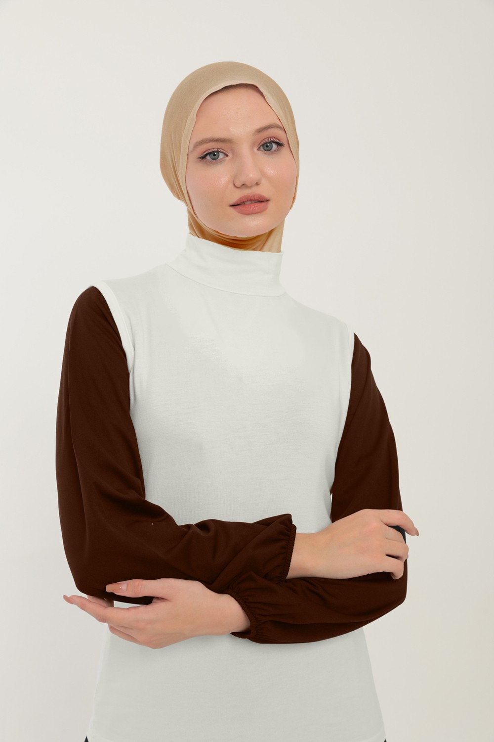 Sonbahar Moda Kadın Sıfır Kollu Yarım Balıkçı Yakalı Penye Likralı Body görsel 8