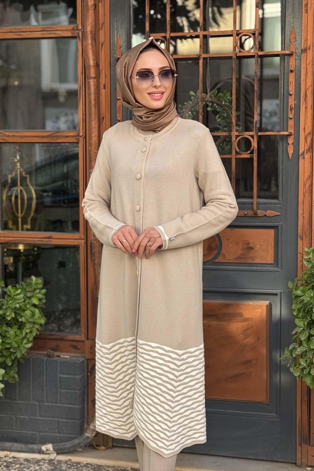Miss Dalida Etek Ucu Örgü Teknikli Hırka T25K-9023 Siyah görsel 3